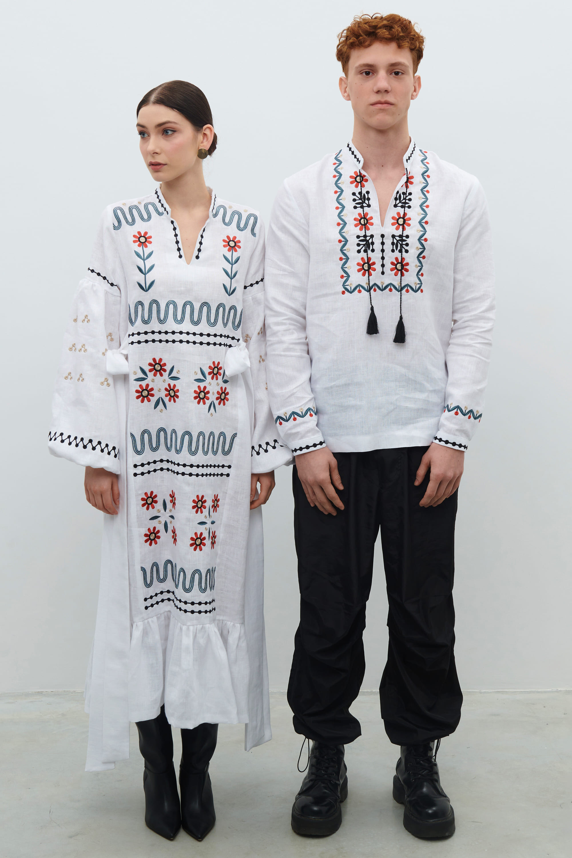 Men's shirt and long embroidered white silk dress Rozkvyt