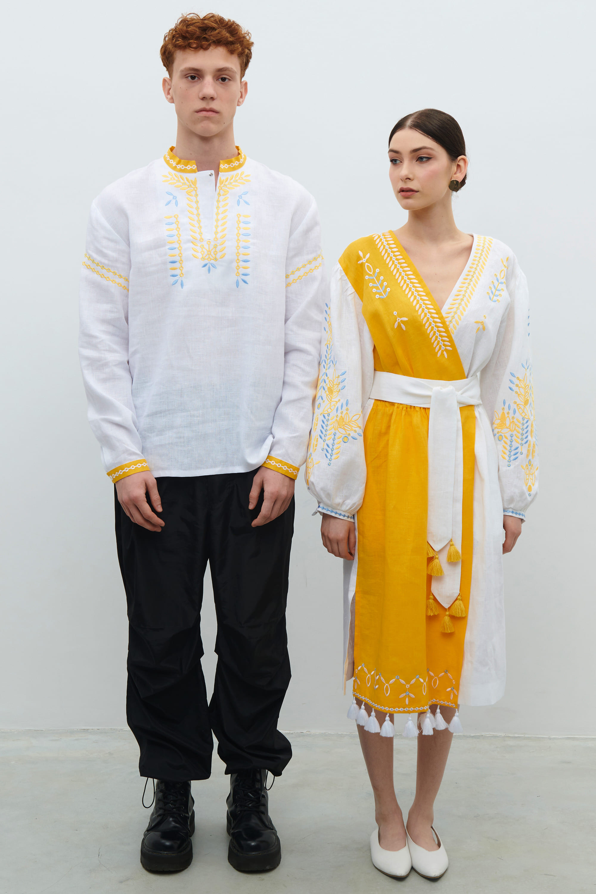 Men's shirt and women's embroidered dress Rye