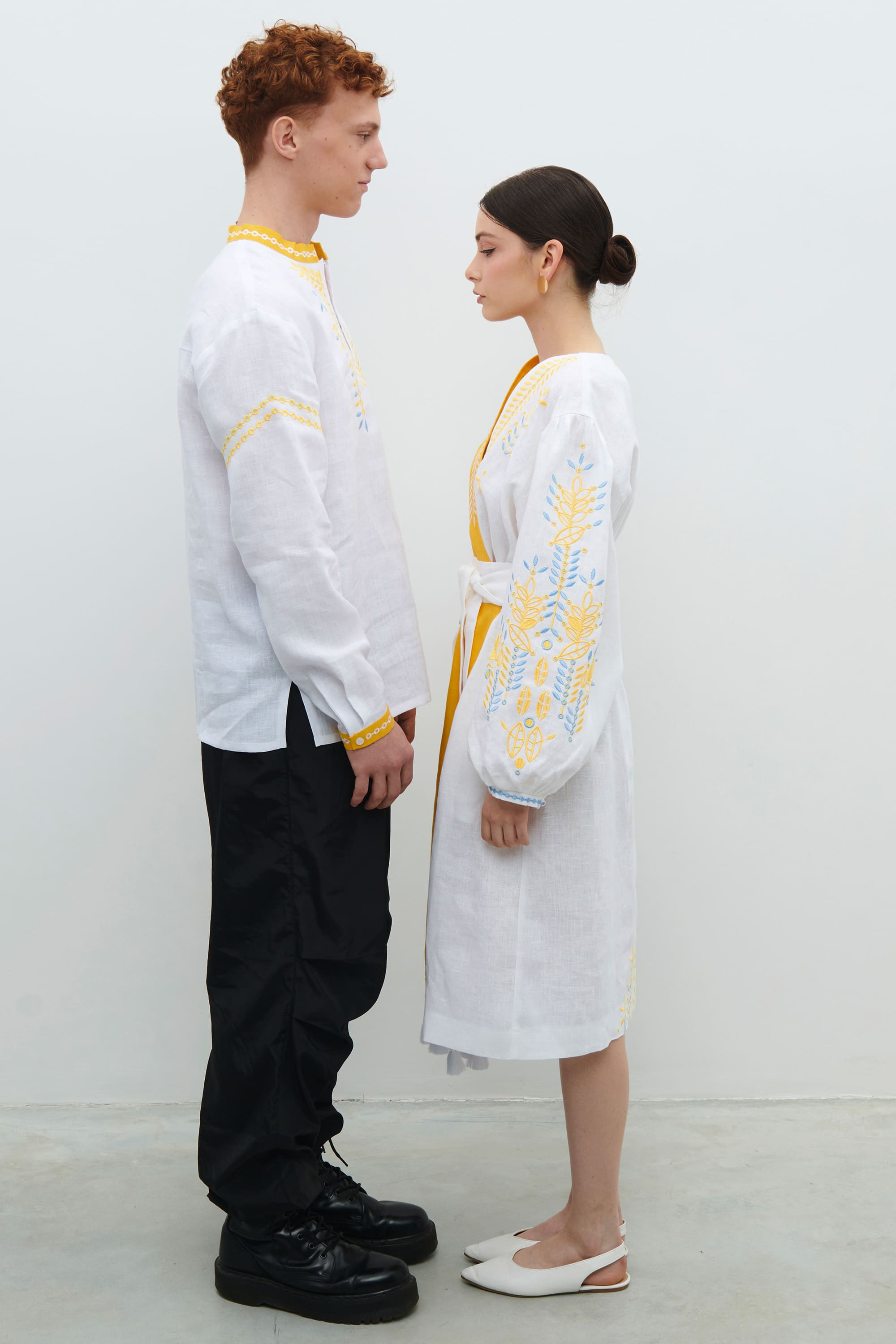 Men's shirt and women's embroidered dress Rye