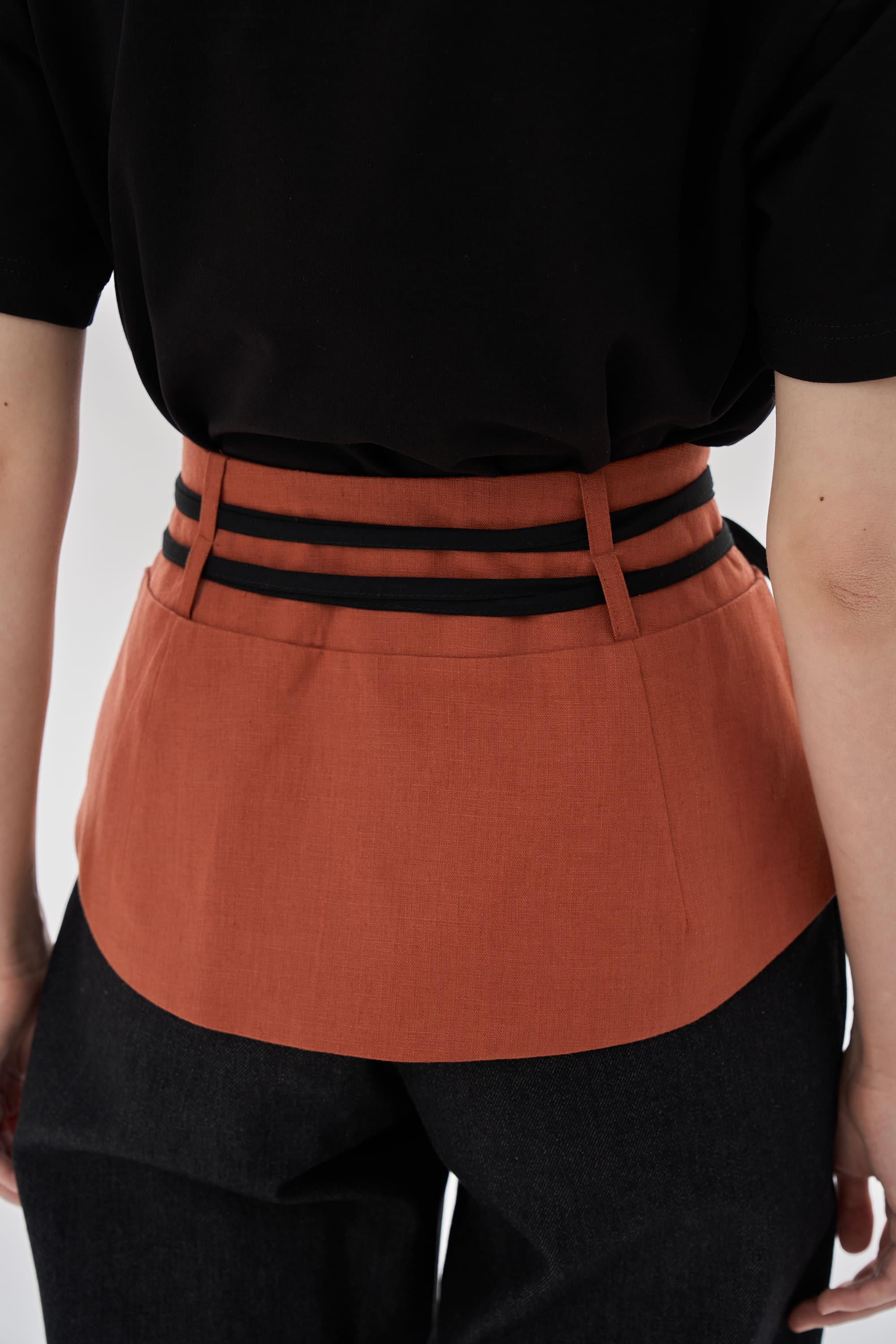 Brown edge belt with pocket Gazdynia | XS-S