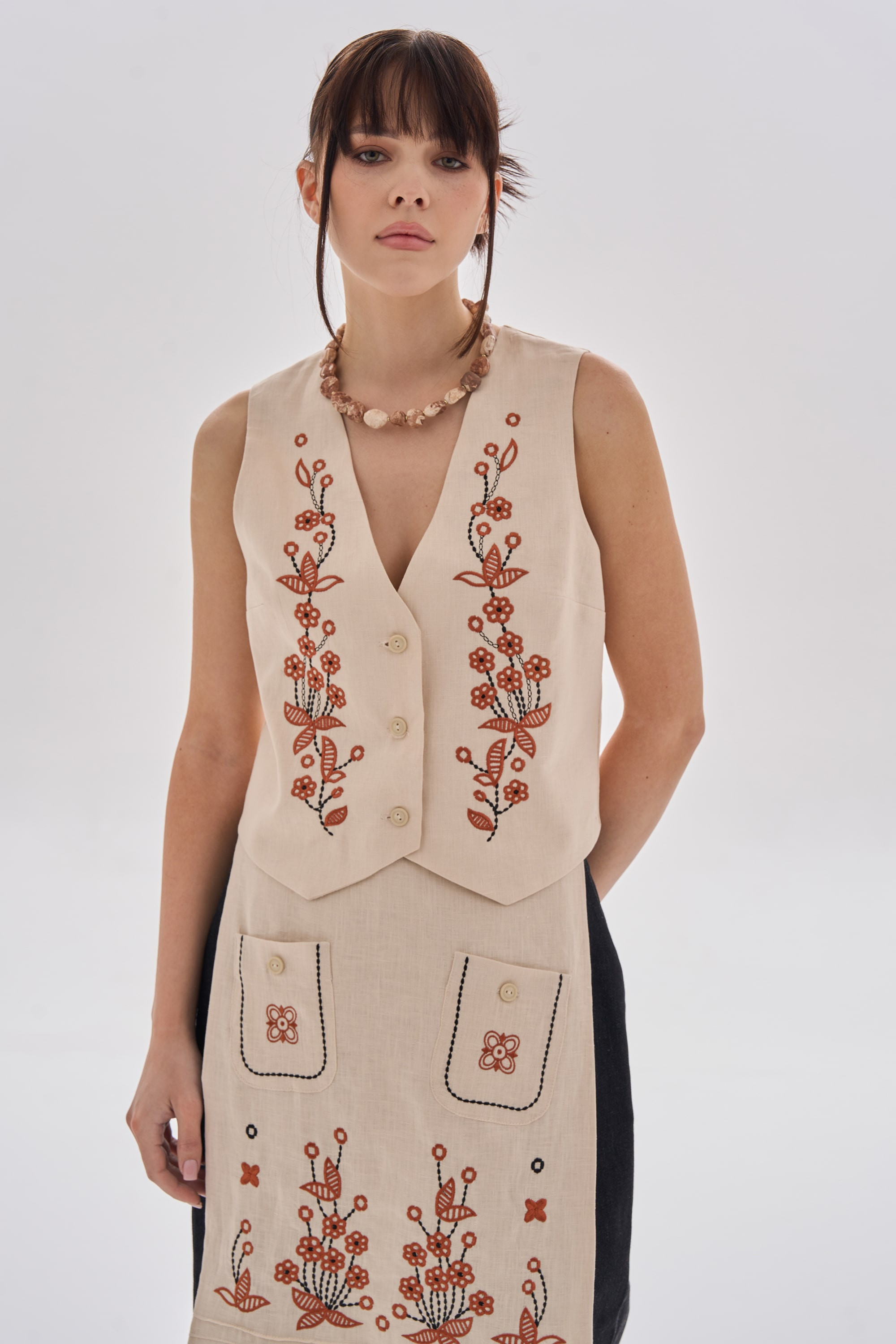 Women's beige embroidered vest Derviy