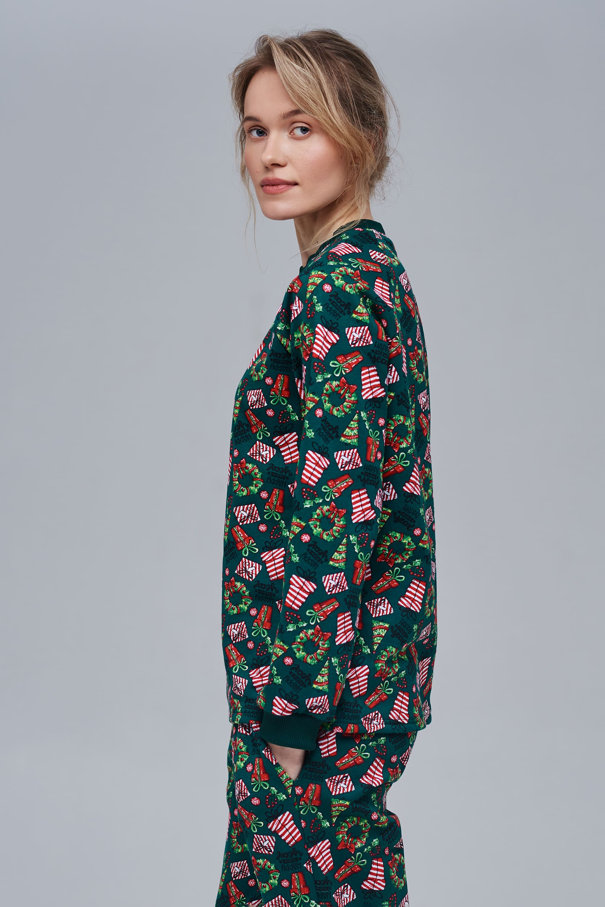 Women’s green Christmas pajama