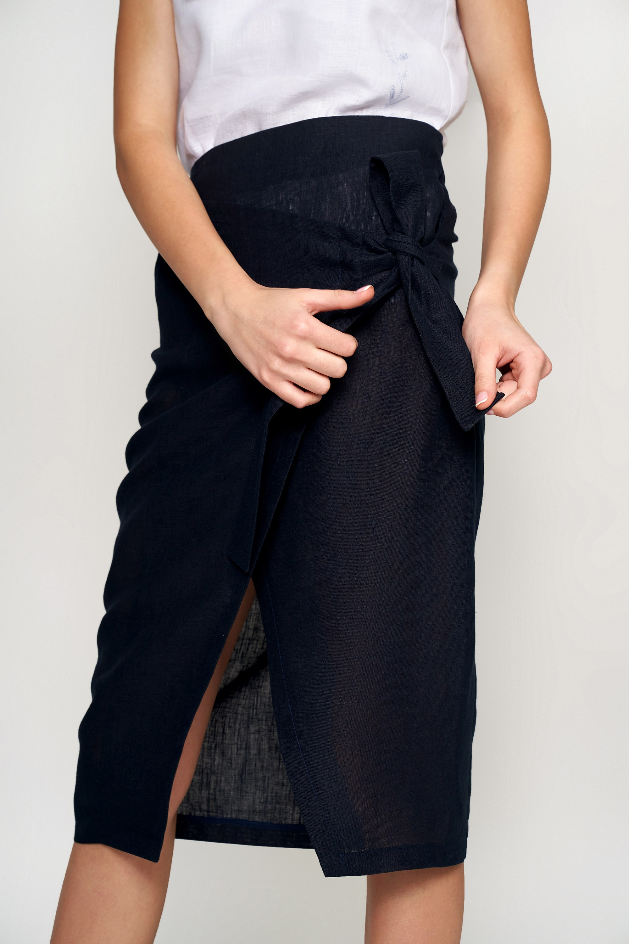 Women's skirt is dark blue Women's skirt is dark blue
