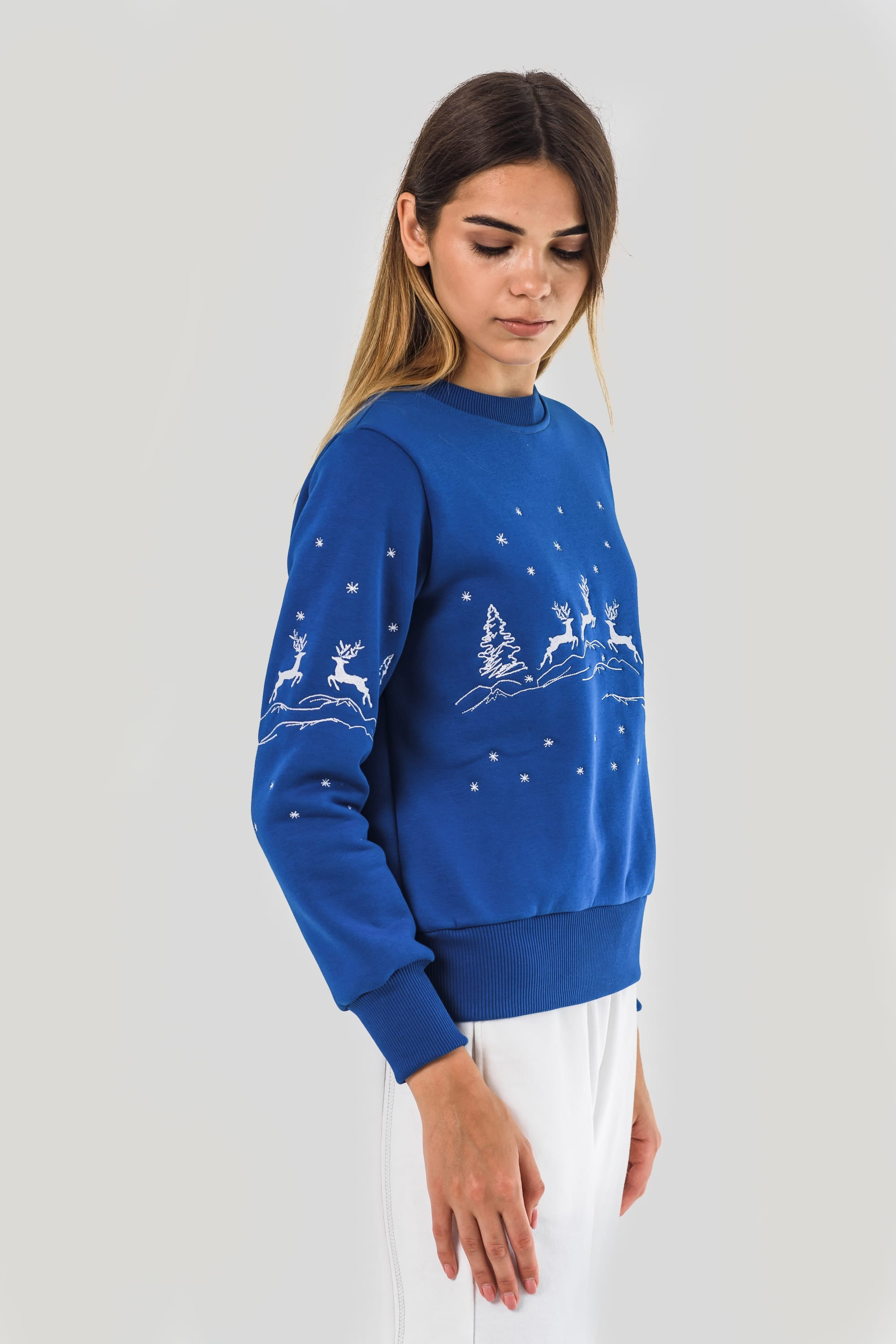Women's New Year's sweatshirt with deer | XS | 40-42 Women's New Year's sweatshirt with deer | XS | 40-42