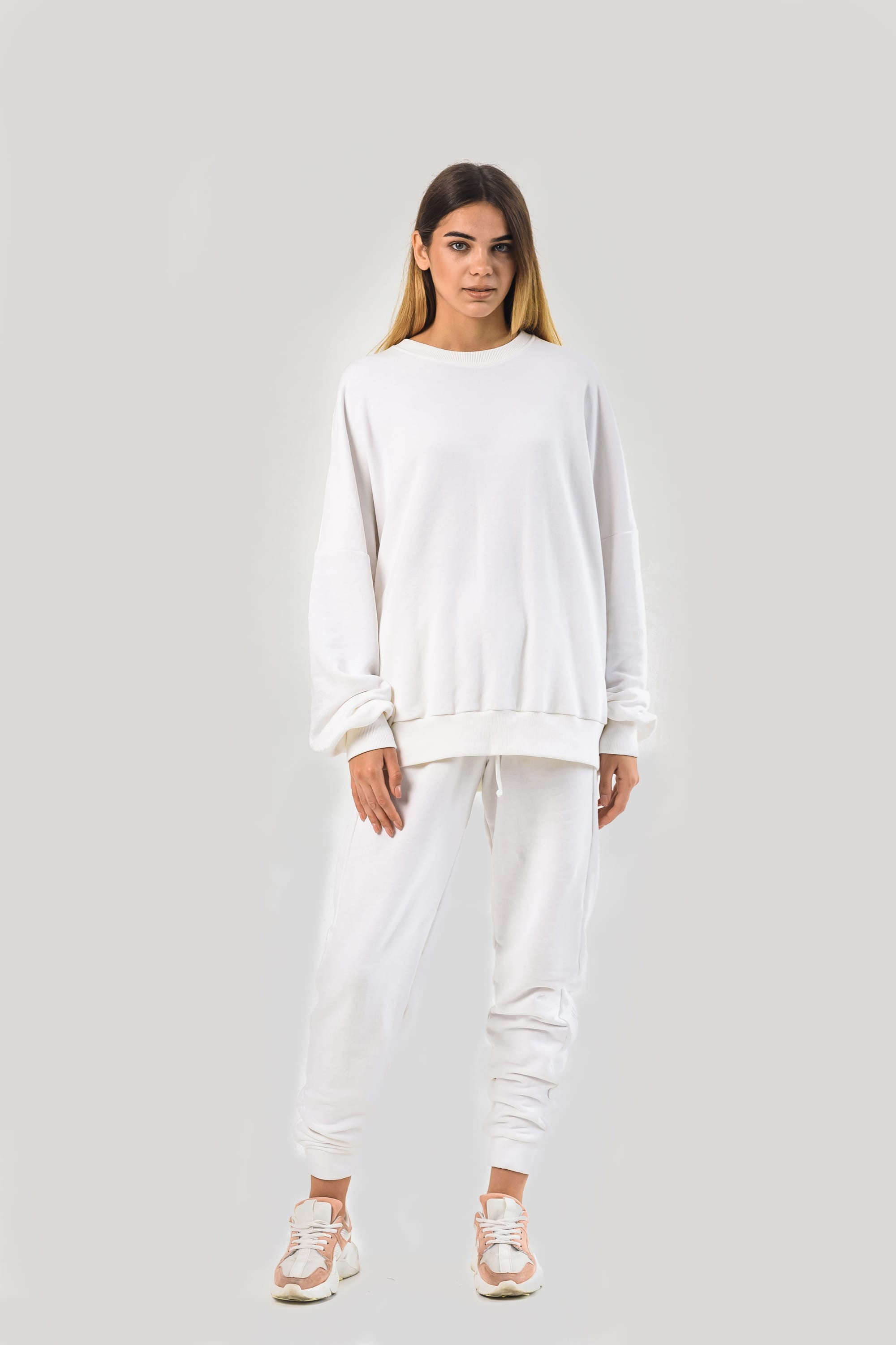 Women's suit oversize white