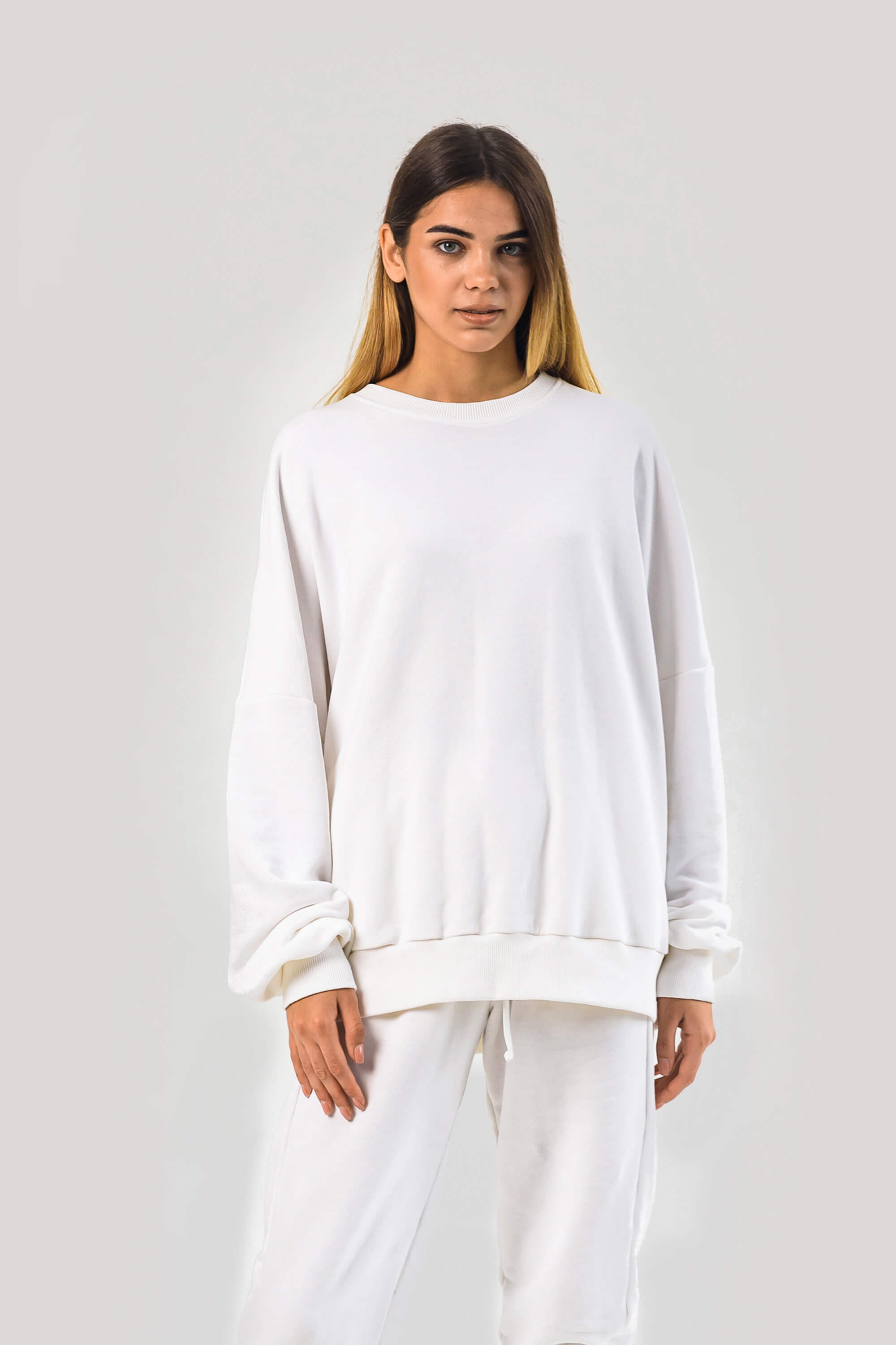 Women's suit oversize white