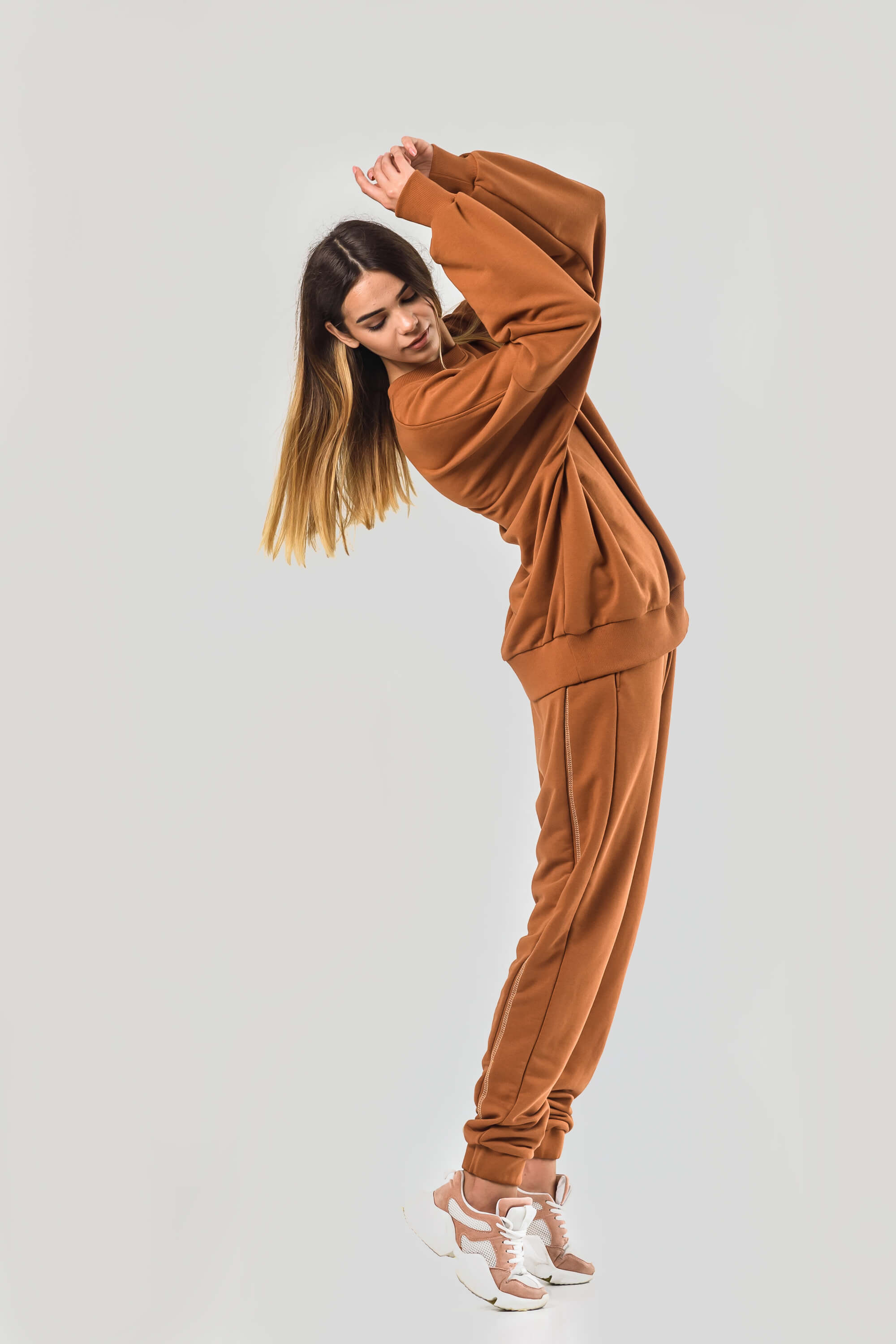 Women's suit oversize brown