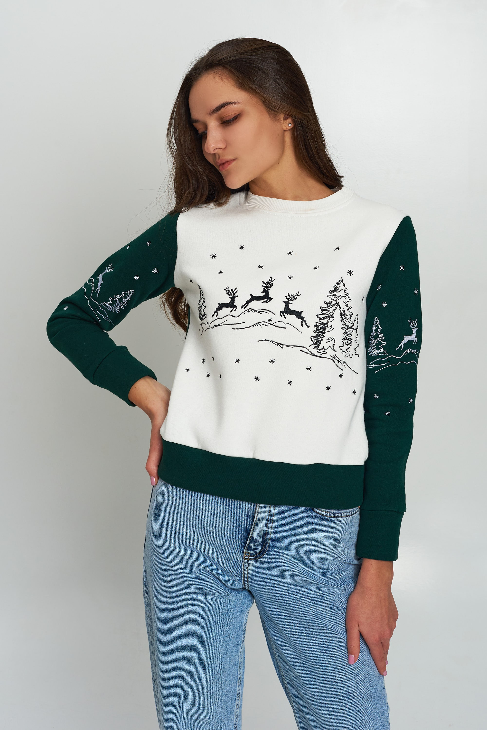 Christmas female sweatshirt with deer Green | XS | 40-42 Christmas female sweatshirt with deer Green | XS | 40-42