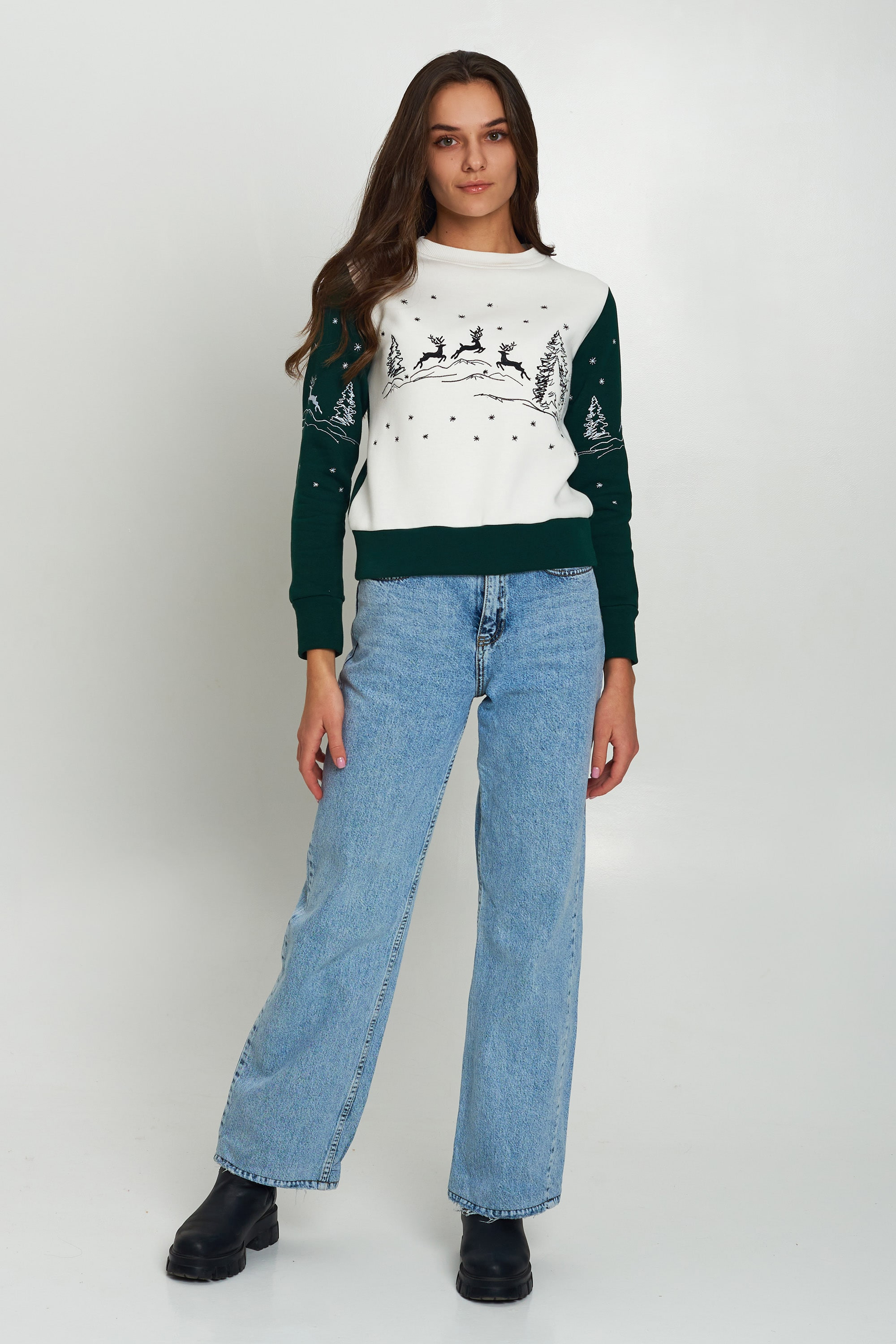 Christmas female sweatshirt with deer Green | XS | 40-42 Christmas female sweatshirt with deer Green | XS | 40-42