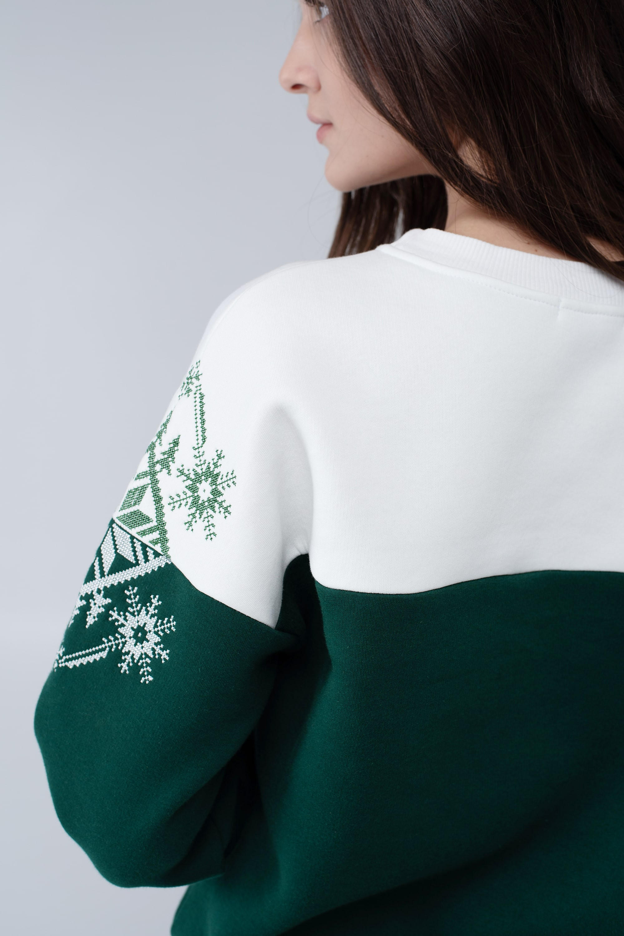 Women's green New Year's sweatshirt Snowflake | XS | 40-42