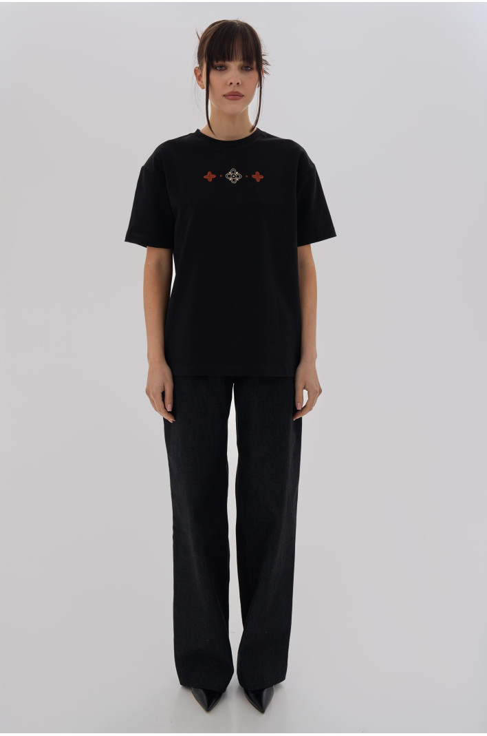 Women's embroidered black T-shirt Buda | XS
