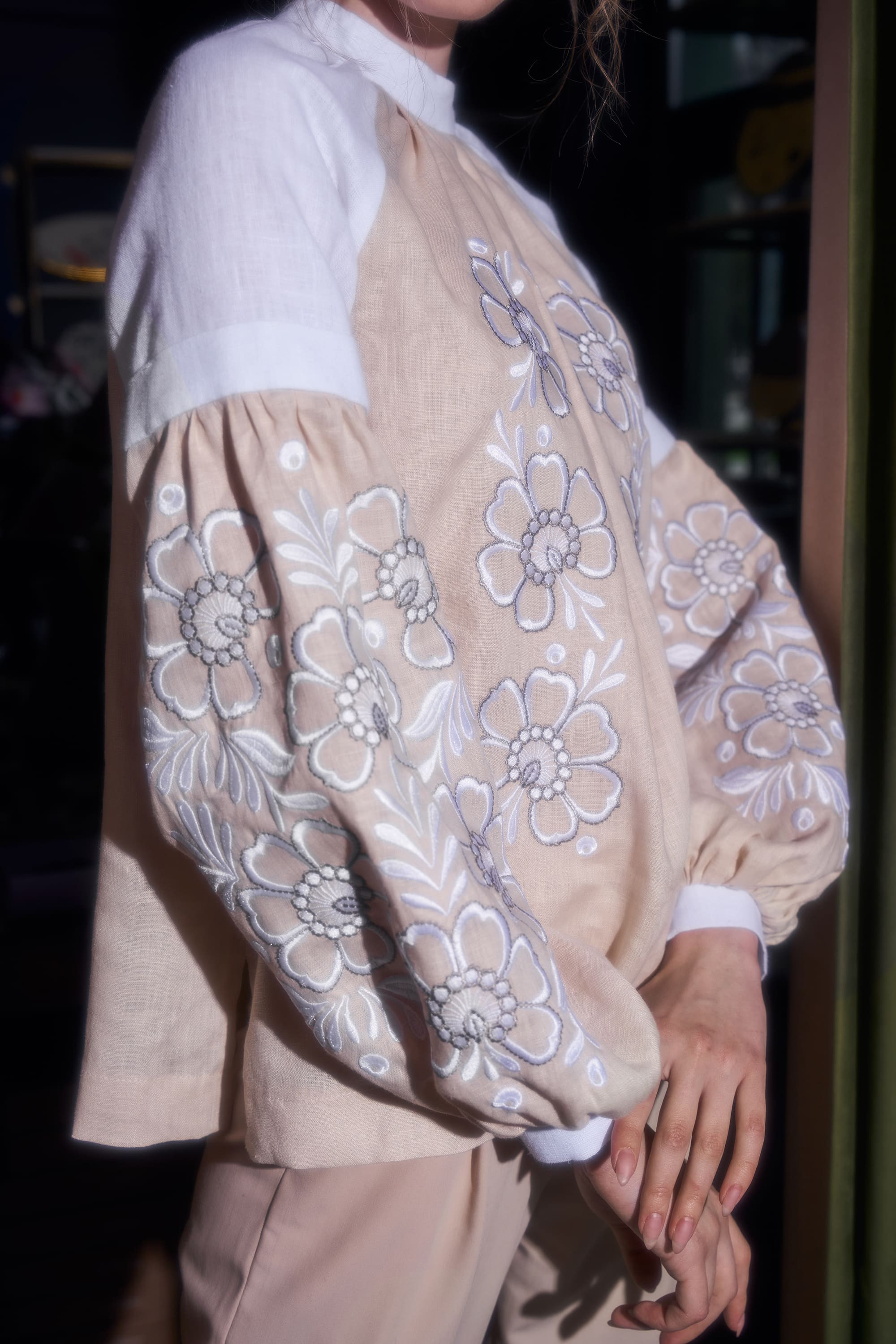 Embroidered blouse with Petrykivka painting "Pava" | XS | 40-42