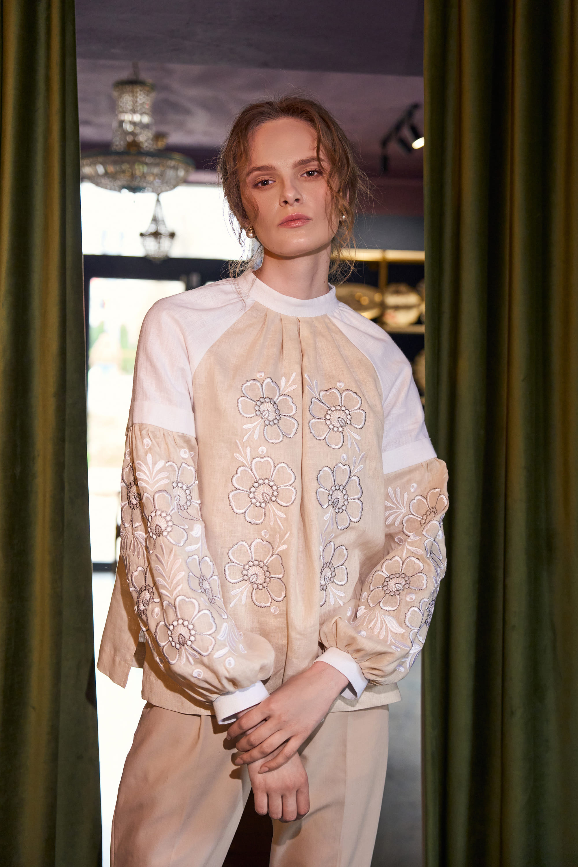 Embroidered blouse with Petrykivka painting "Pava" | XS | 40-42