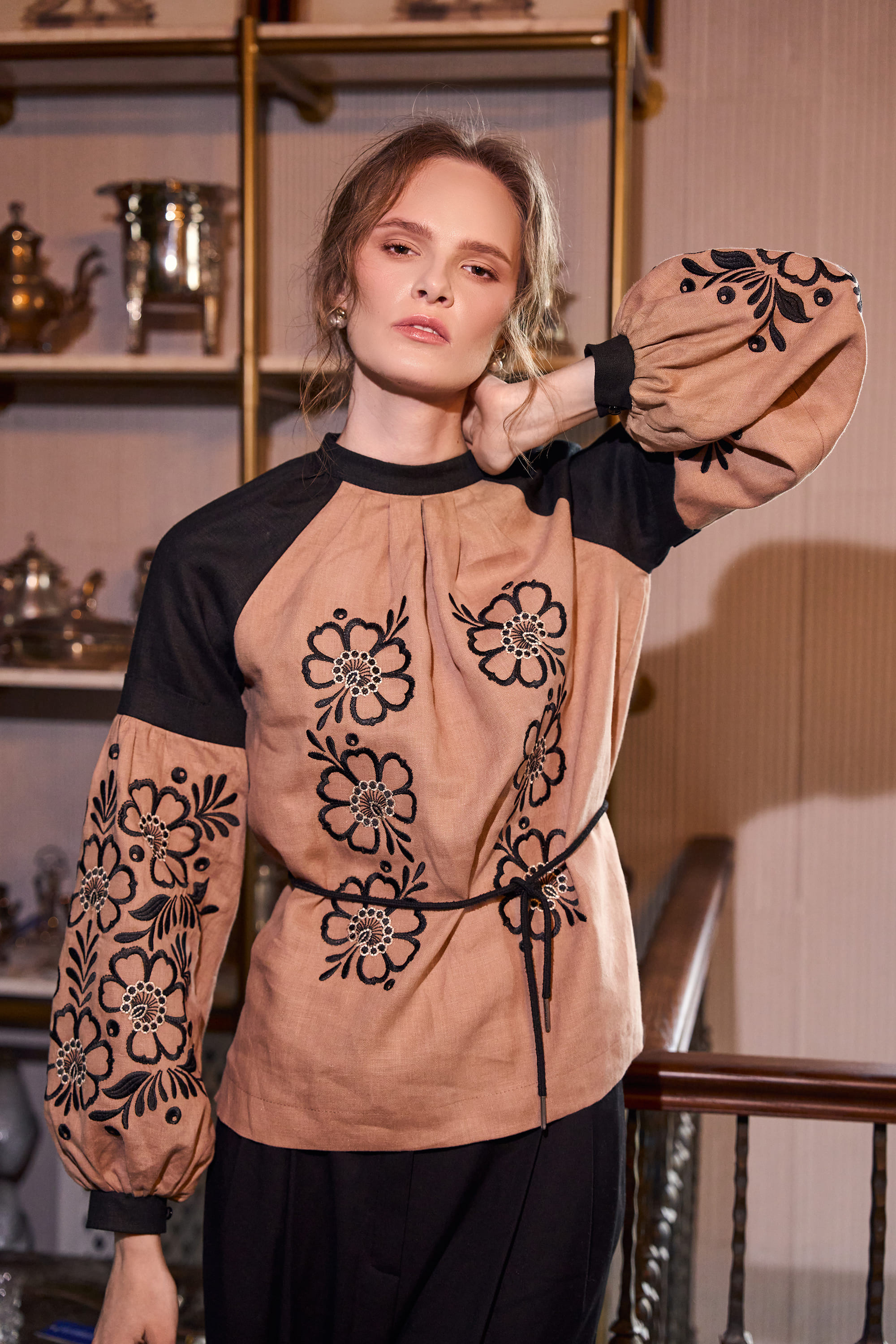 Embroidered blouse with Petrykivka painting "Pava" 2 | XS | 40-42