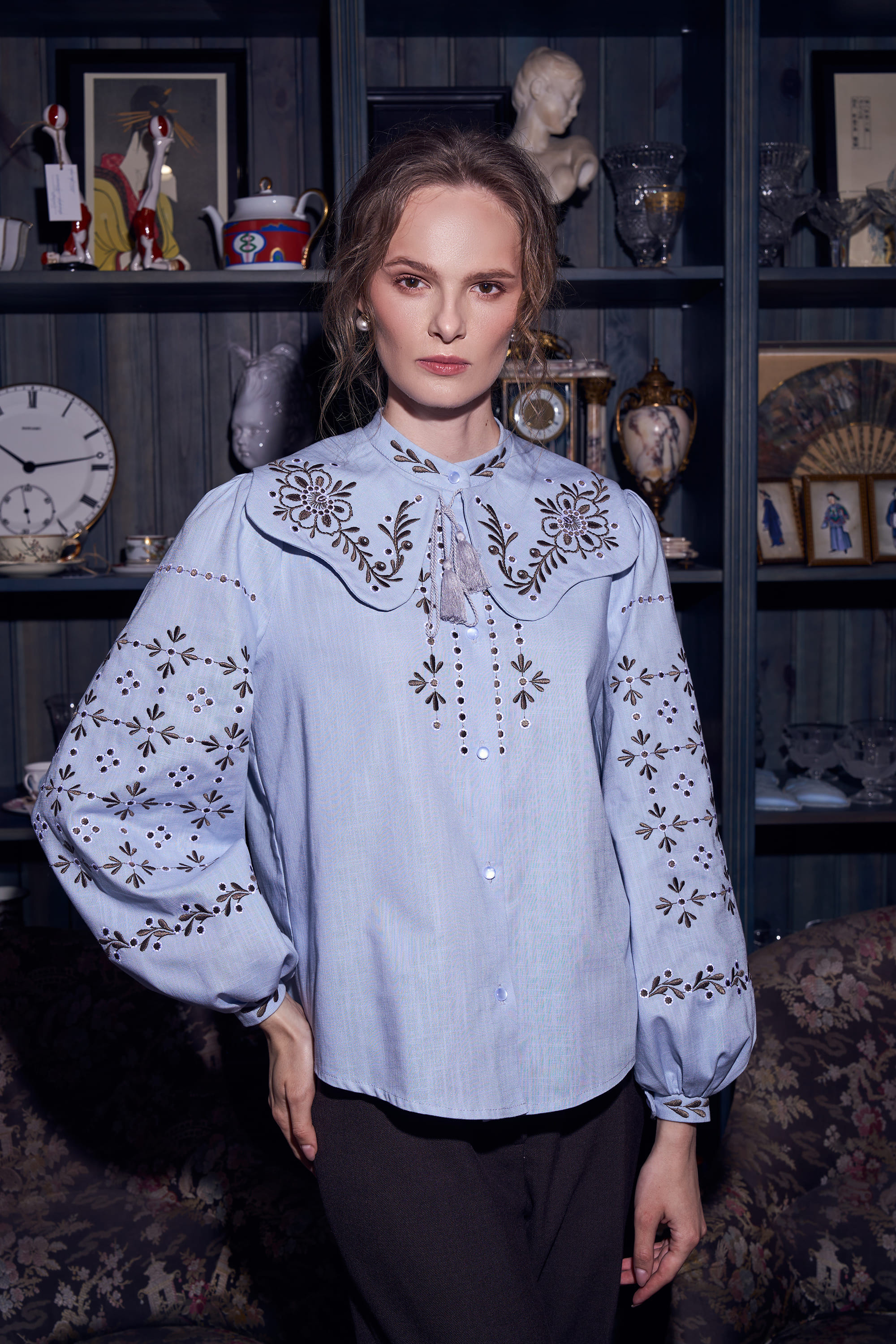 Blue collar with Petrykivka painting "Petra" | S-M