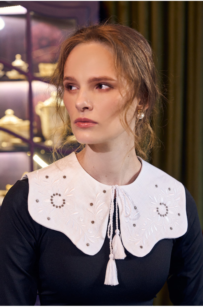 White collar with Petrykivka painting "Petra" | S-M