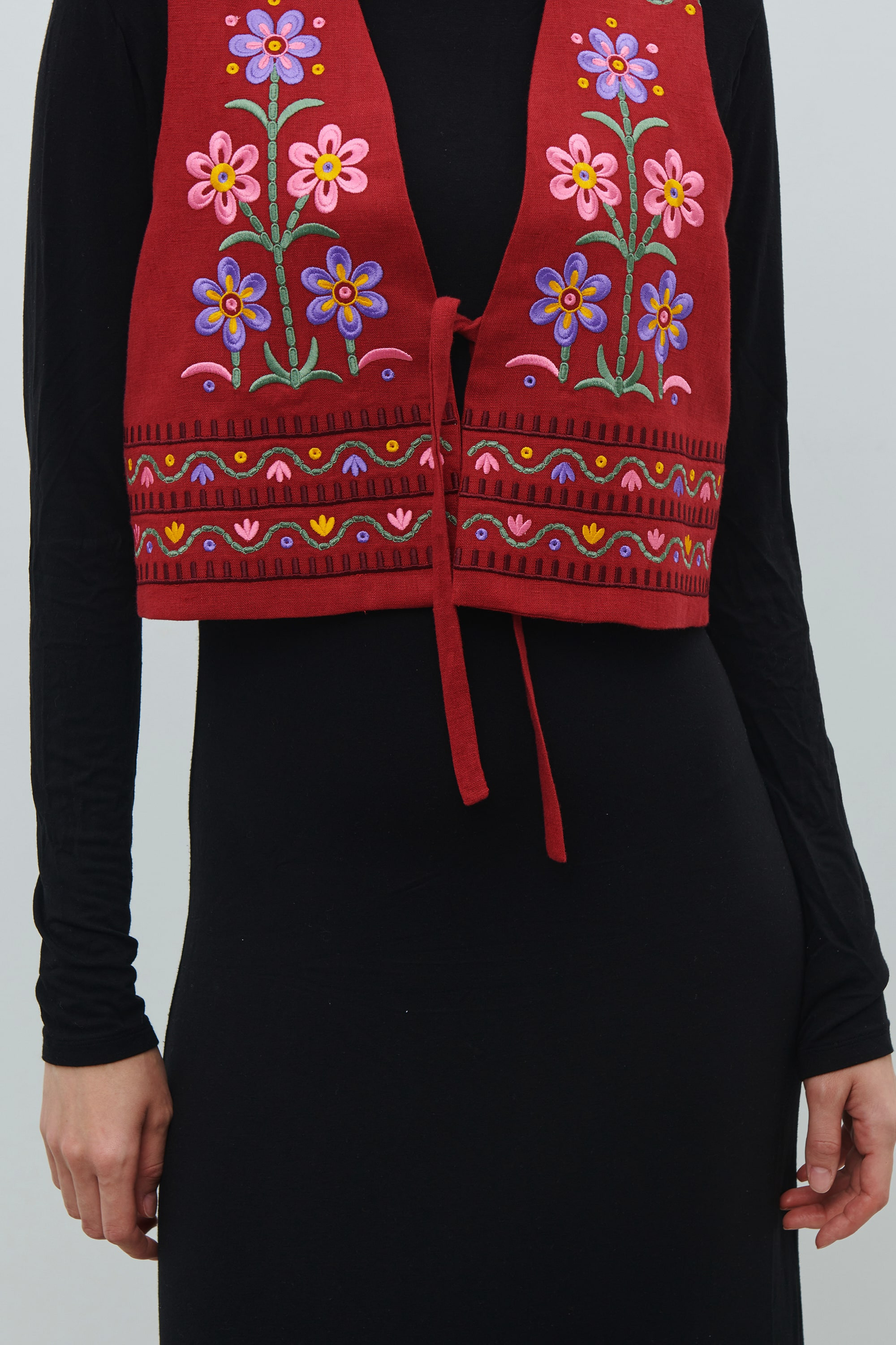 Llyana embroidered camel with rose flower ornament Kviten | S | 42-44