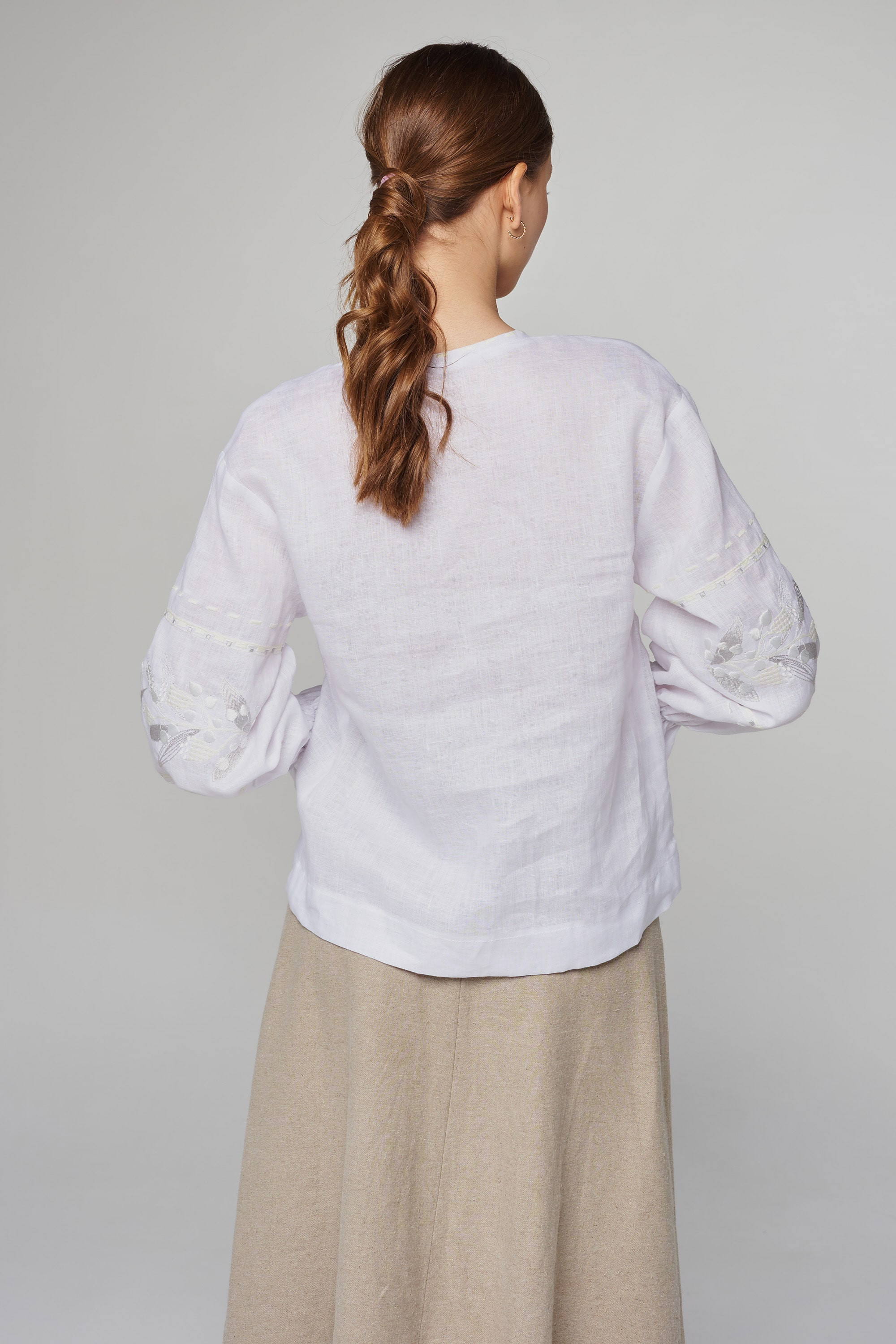 Women's linen embroidered blouse White 2 Women's linen embroidered blouse White 2
