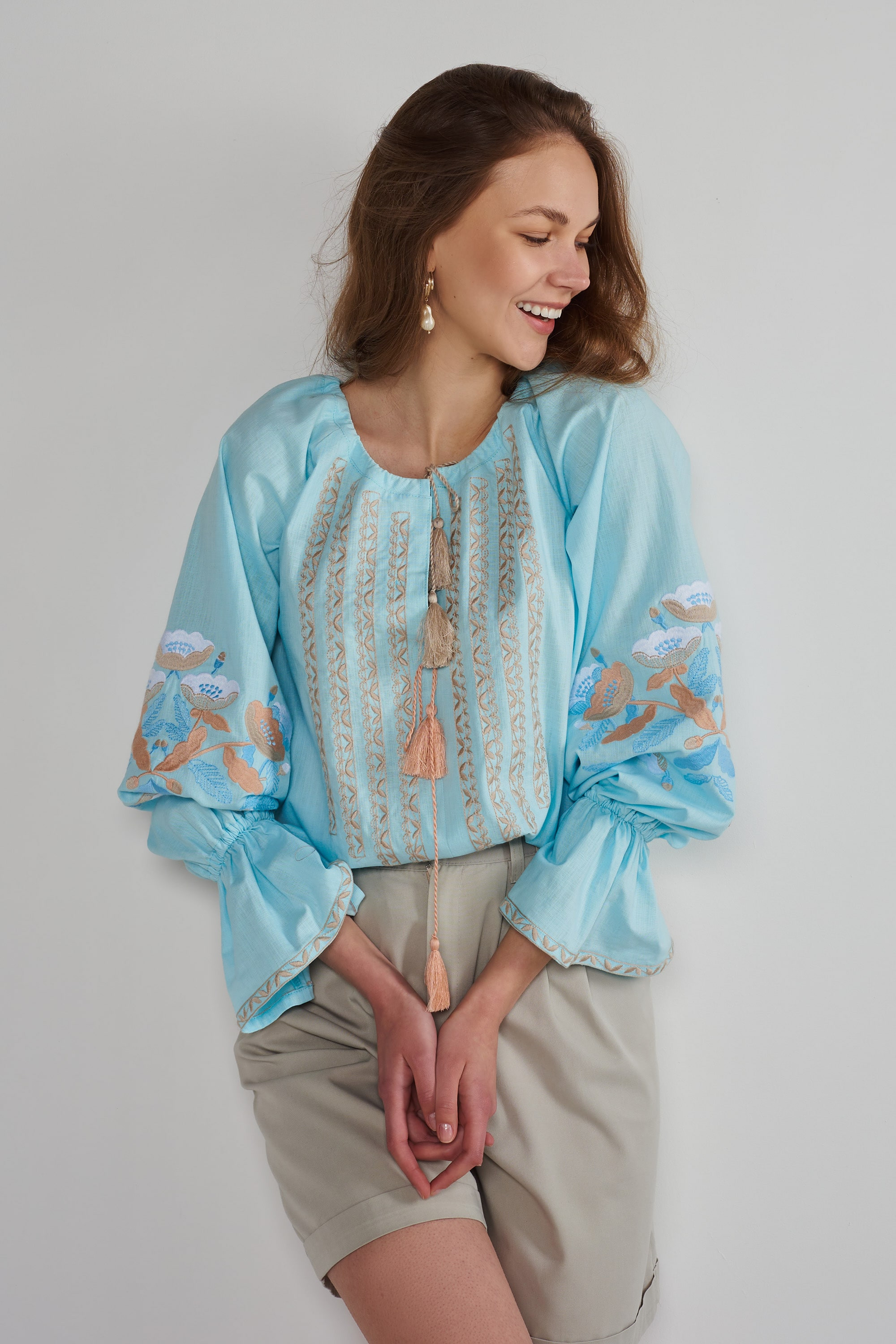 Жіноча лляна вишита блуза Blue
