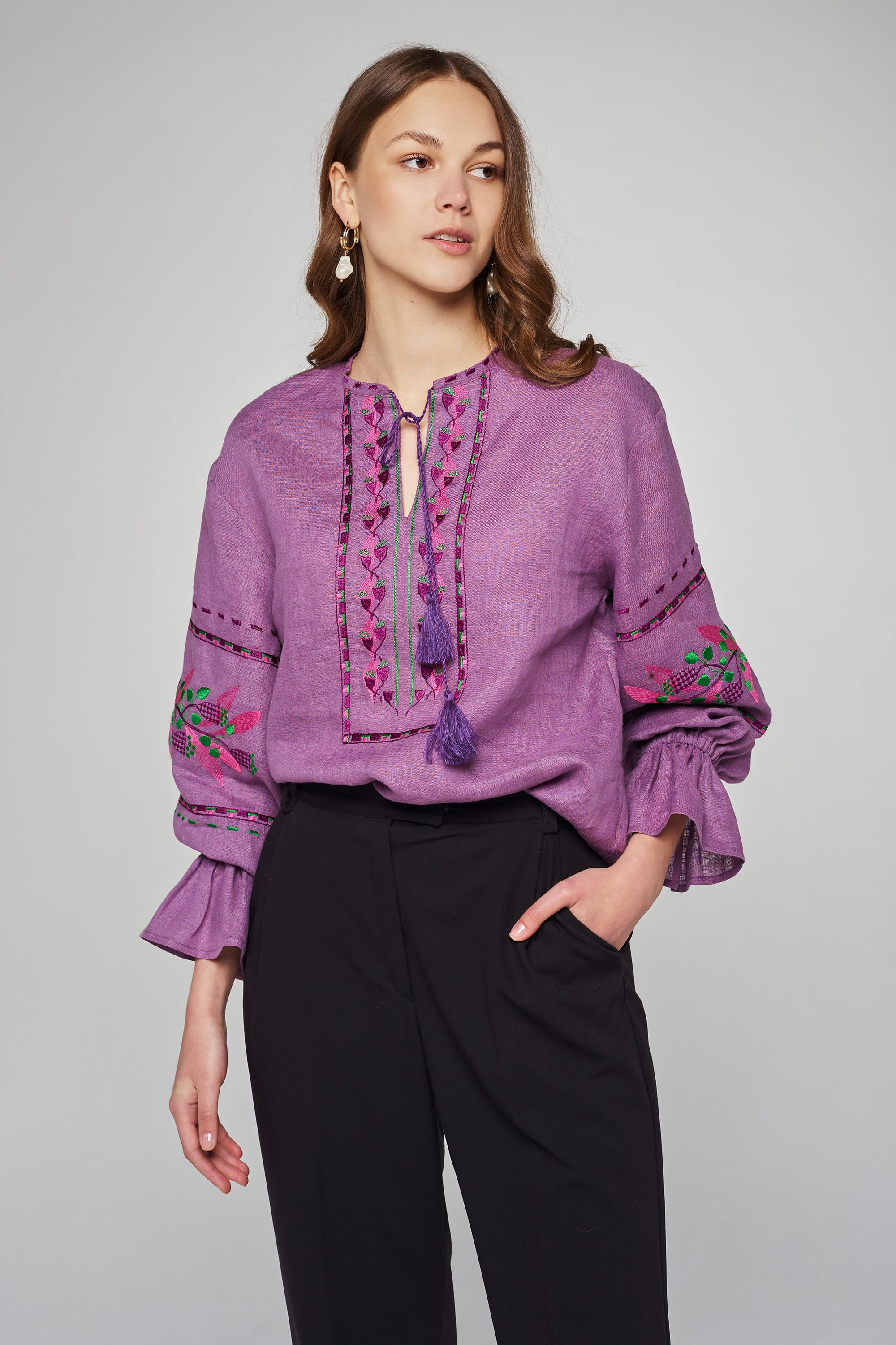 Жіноча лляна вишита блуза Purple