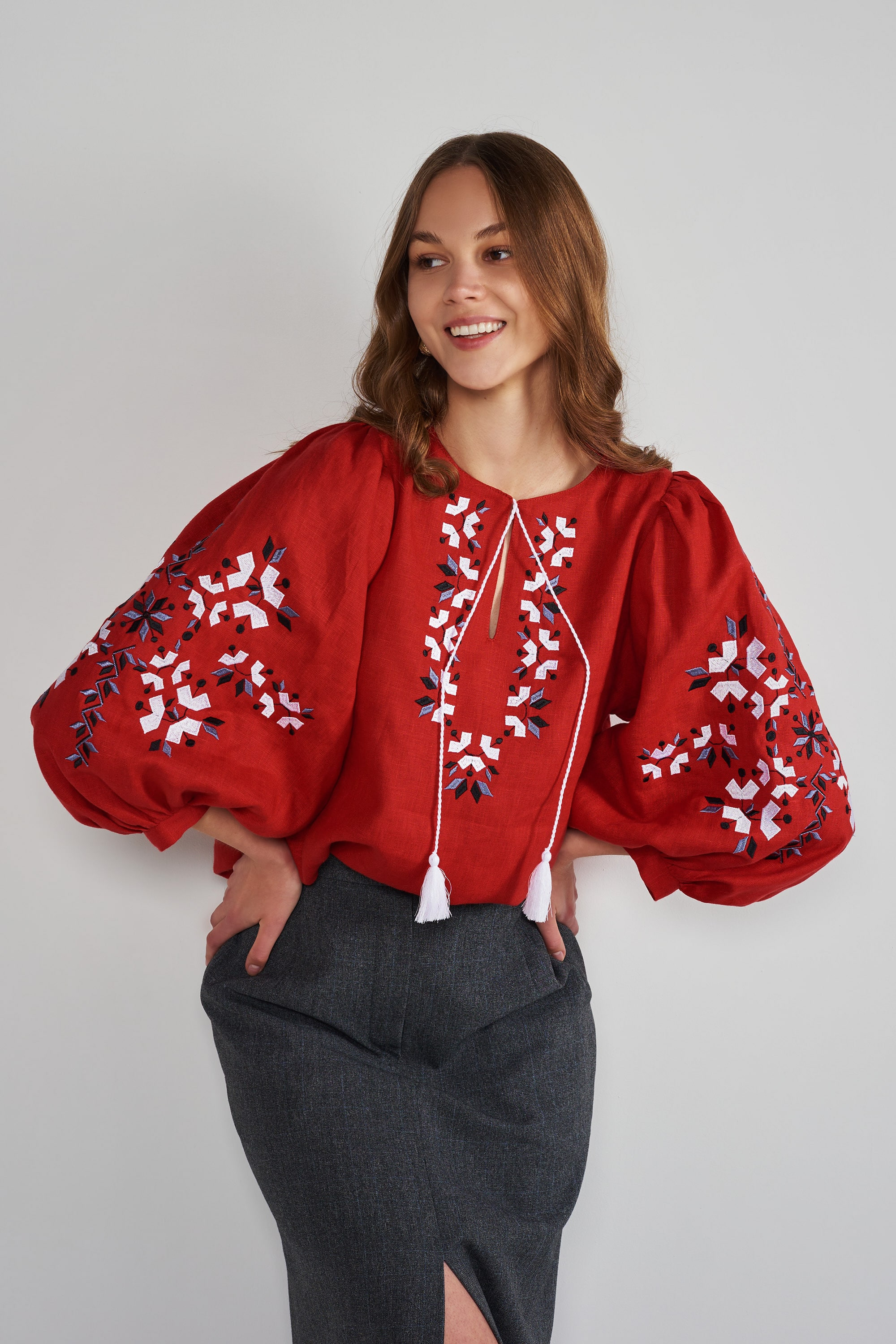 Women's linen embroidered blouse red | XS | 40-42