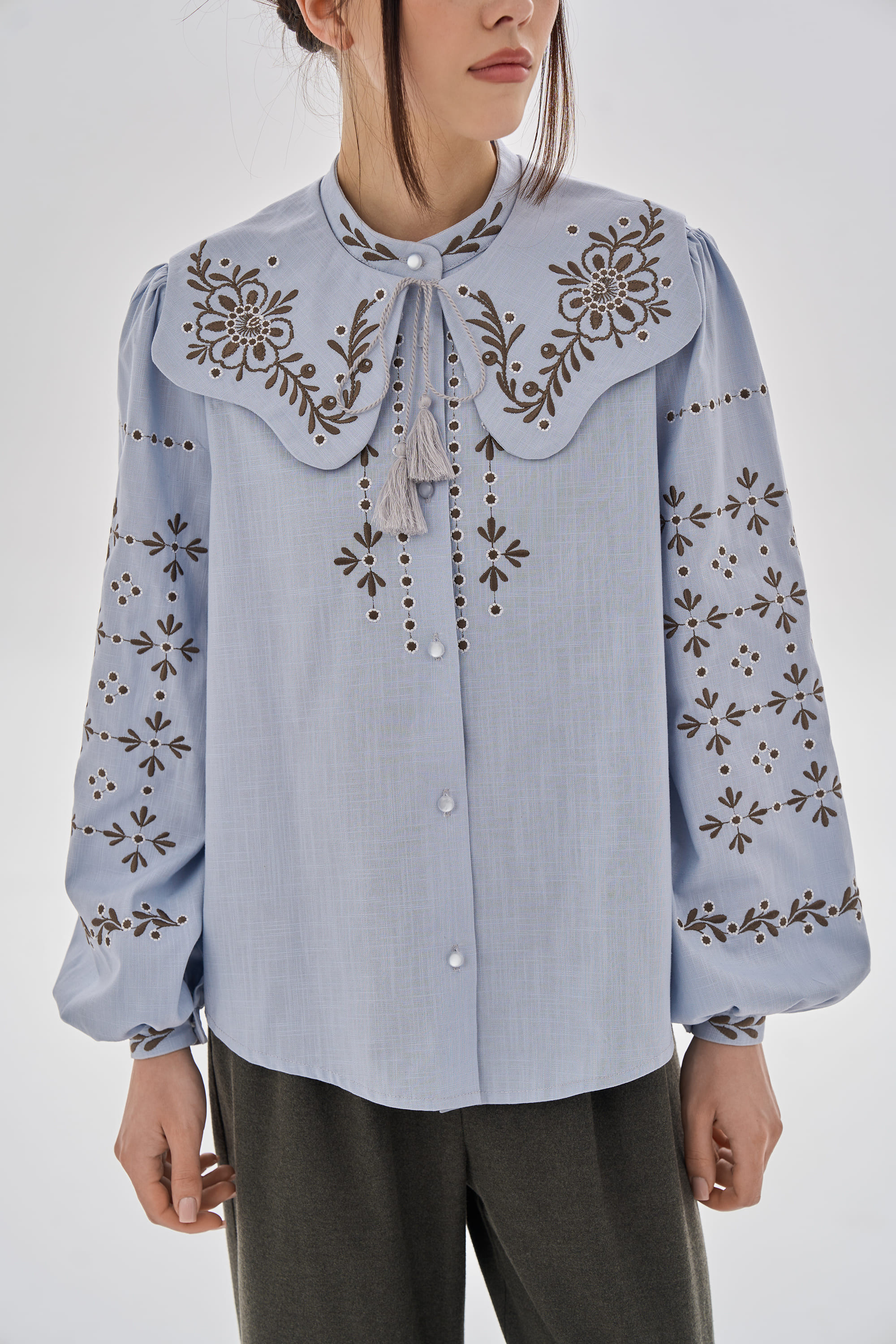 Embroidered women's blue blouse "Petra" | XS | 40-42