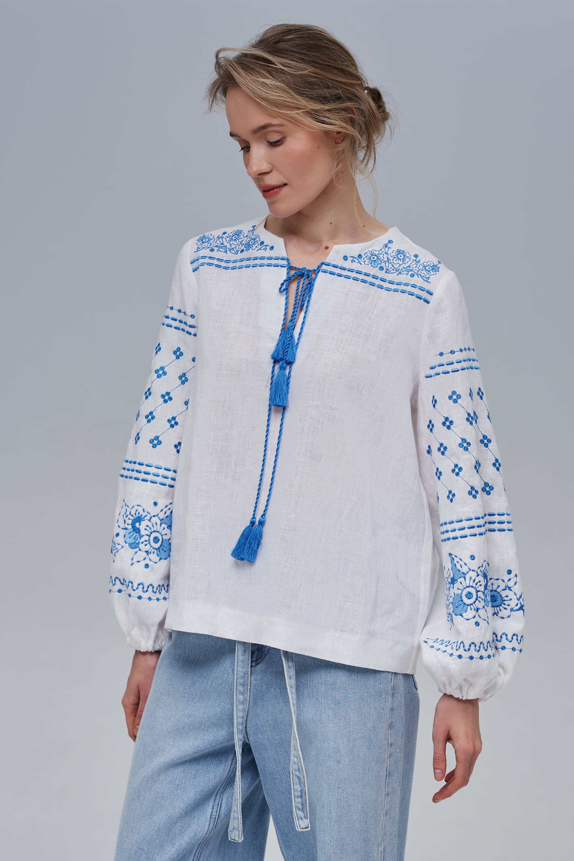 Embroidered white women's blouse Mira