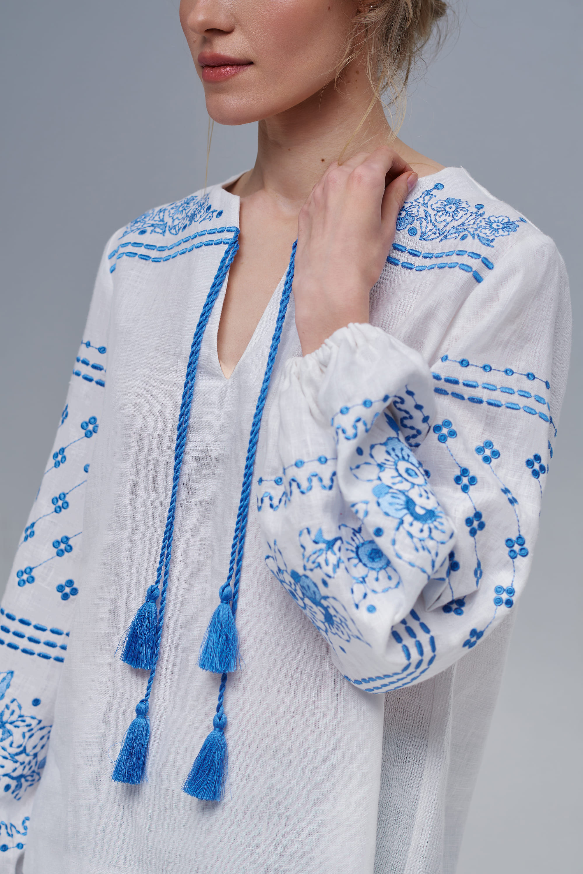 Embroidered white women's blouse Mira