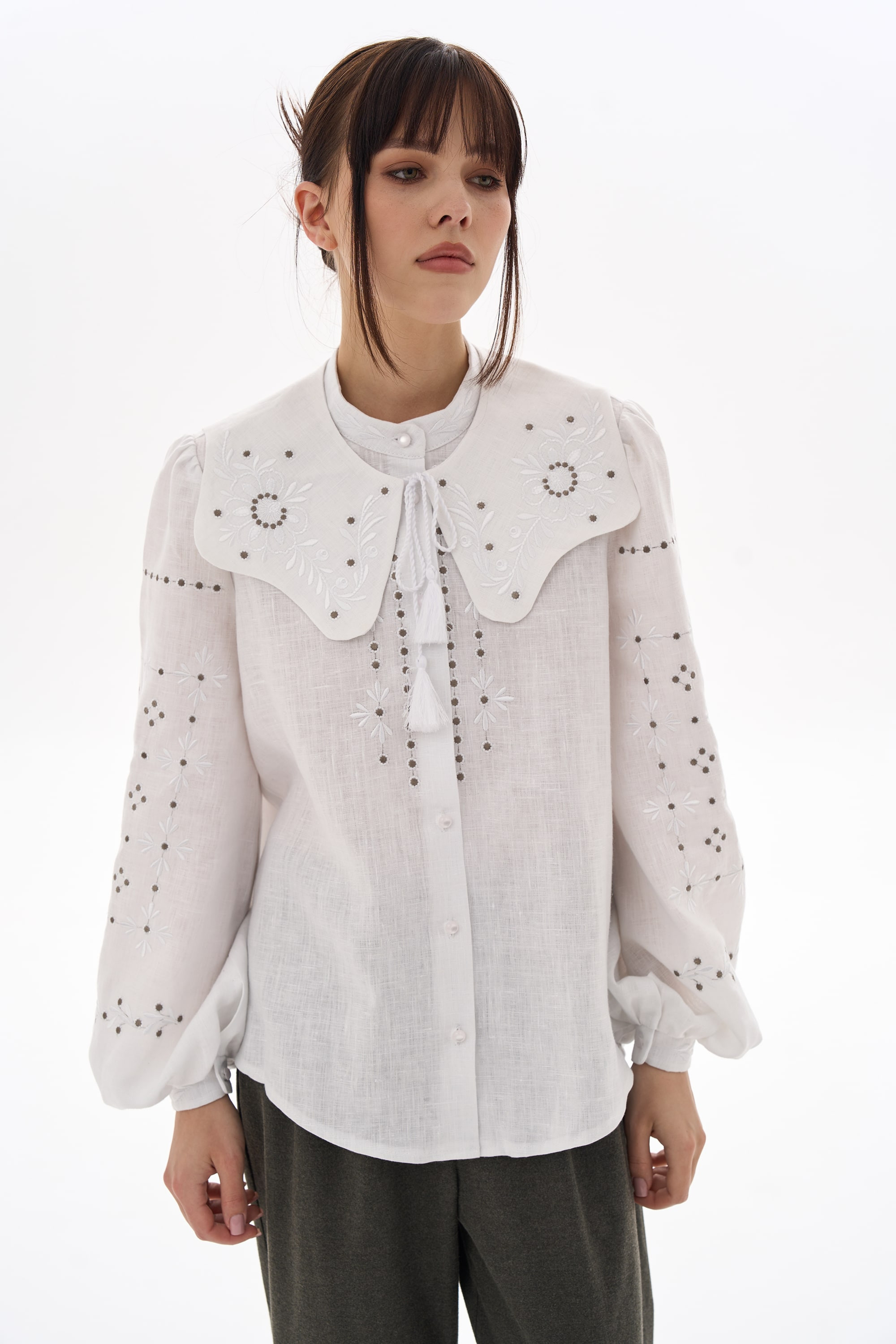 Embroidered women's blouse "Petra"