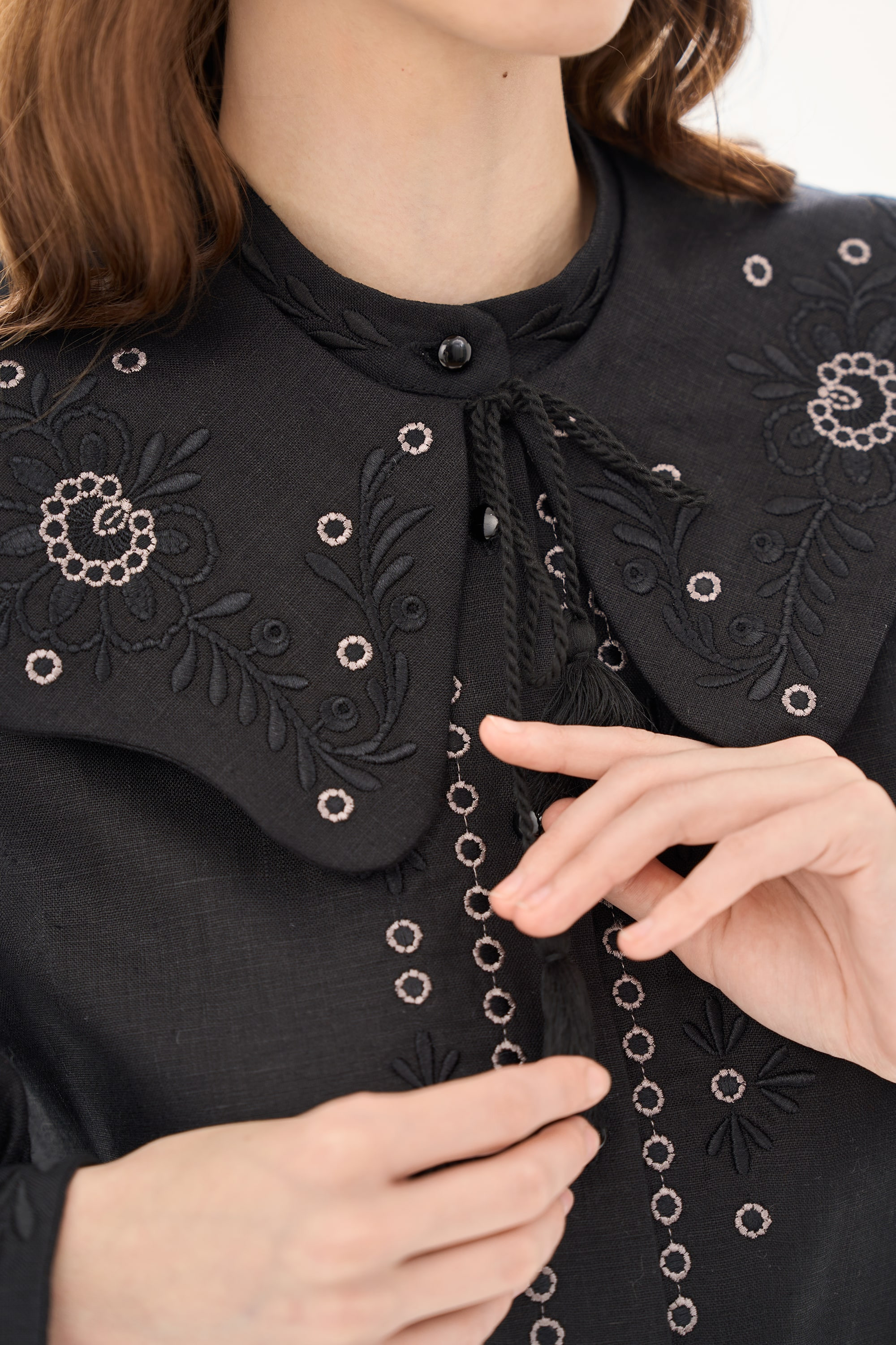 Black collar with Petrykivka painting "Petra" Black collar with Petrykivka painting "Petra"