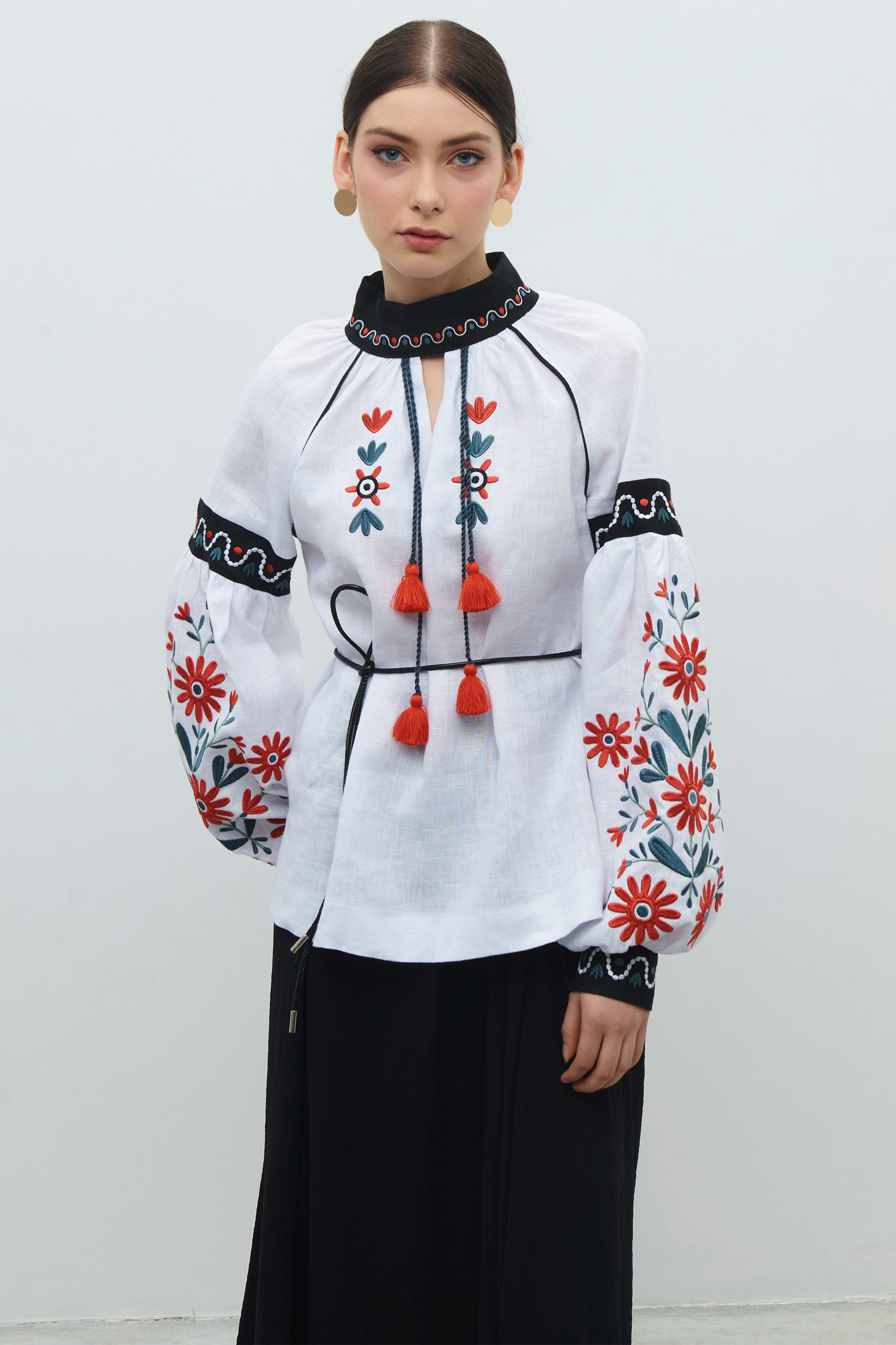 White embroidery У Квітучому садочку | S | 42-44
