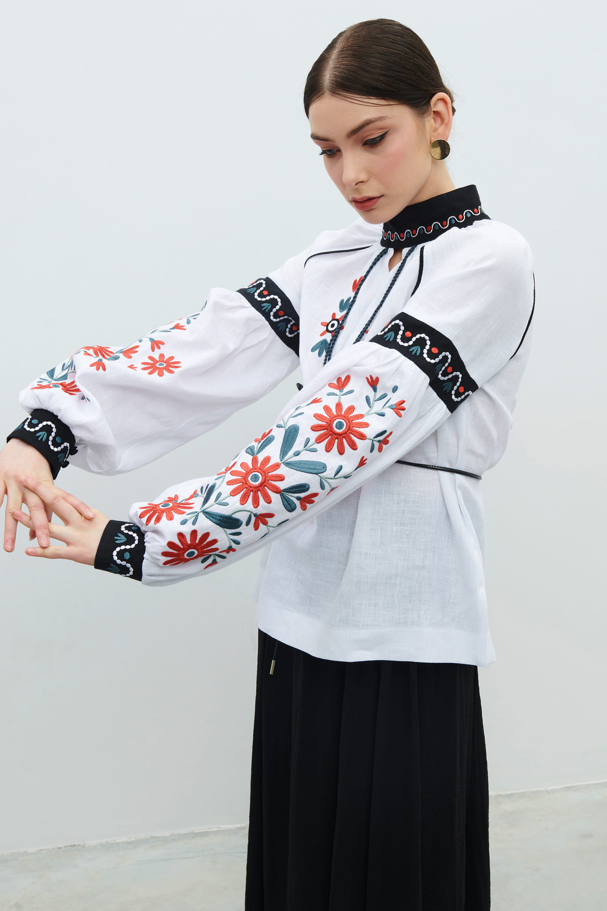 White embroidery У Квітучому садочку | S | 42-44