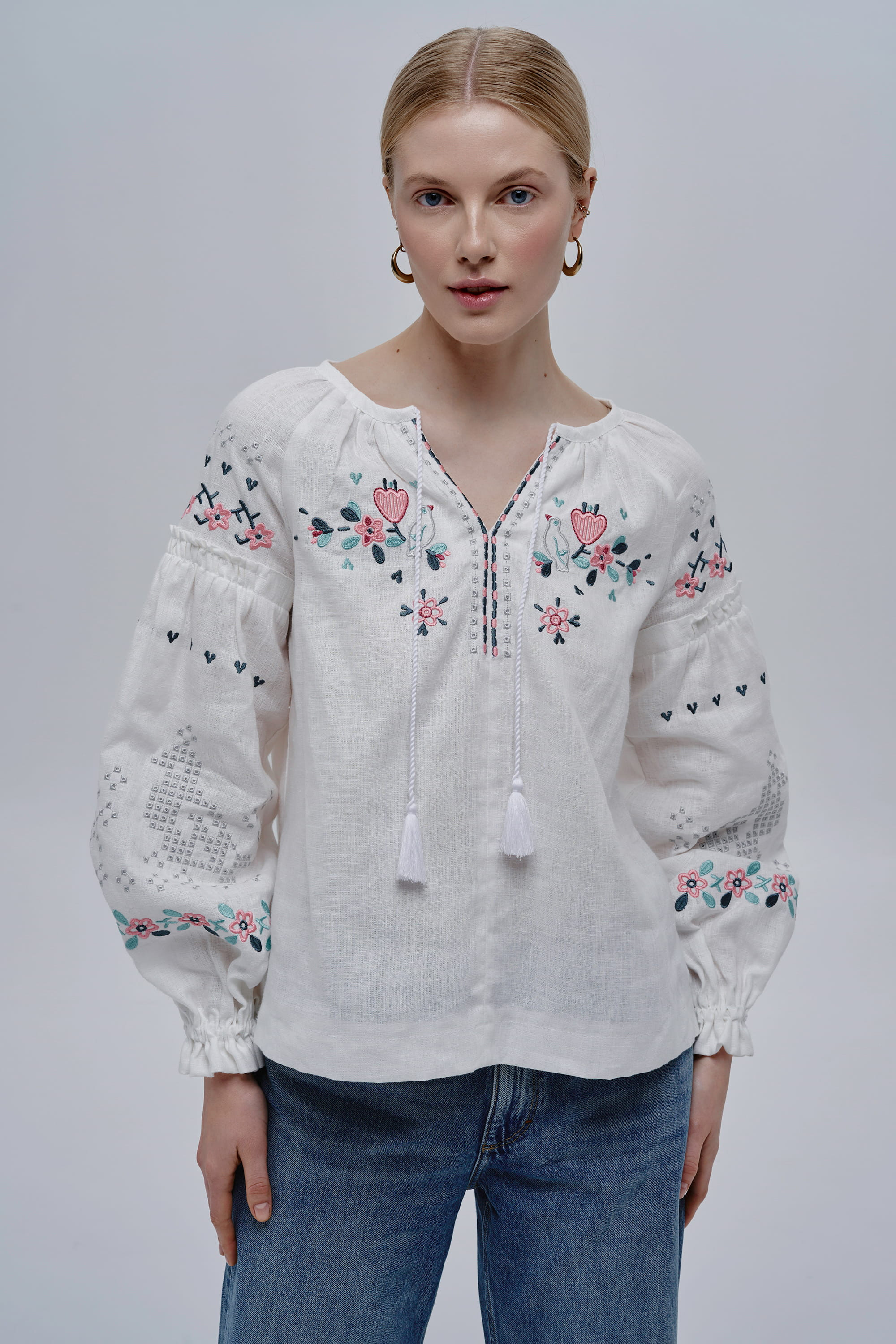 Embroidered white women’s blouse Holubka