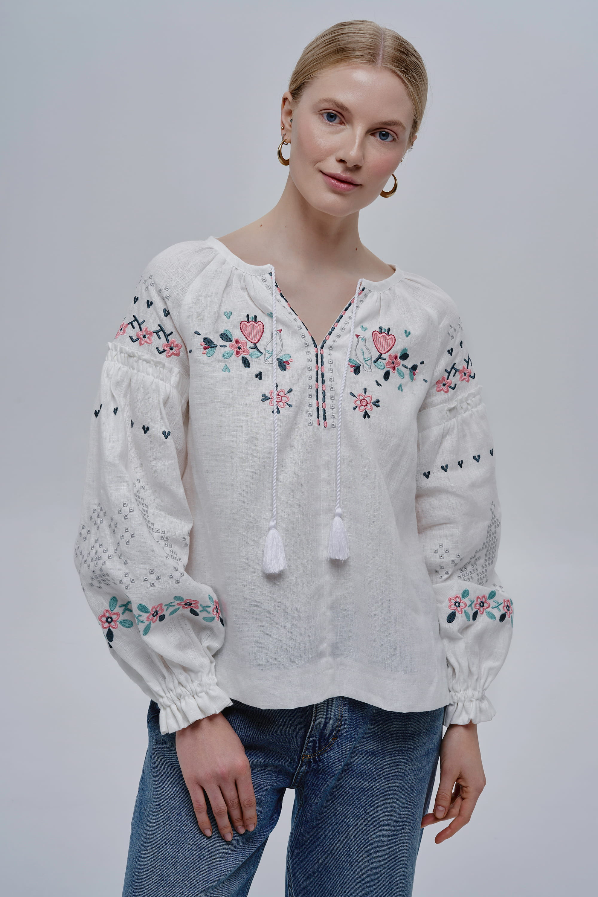 Embroidered white women’s blouse Holubka