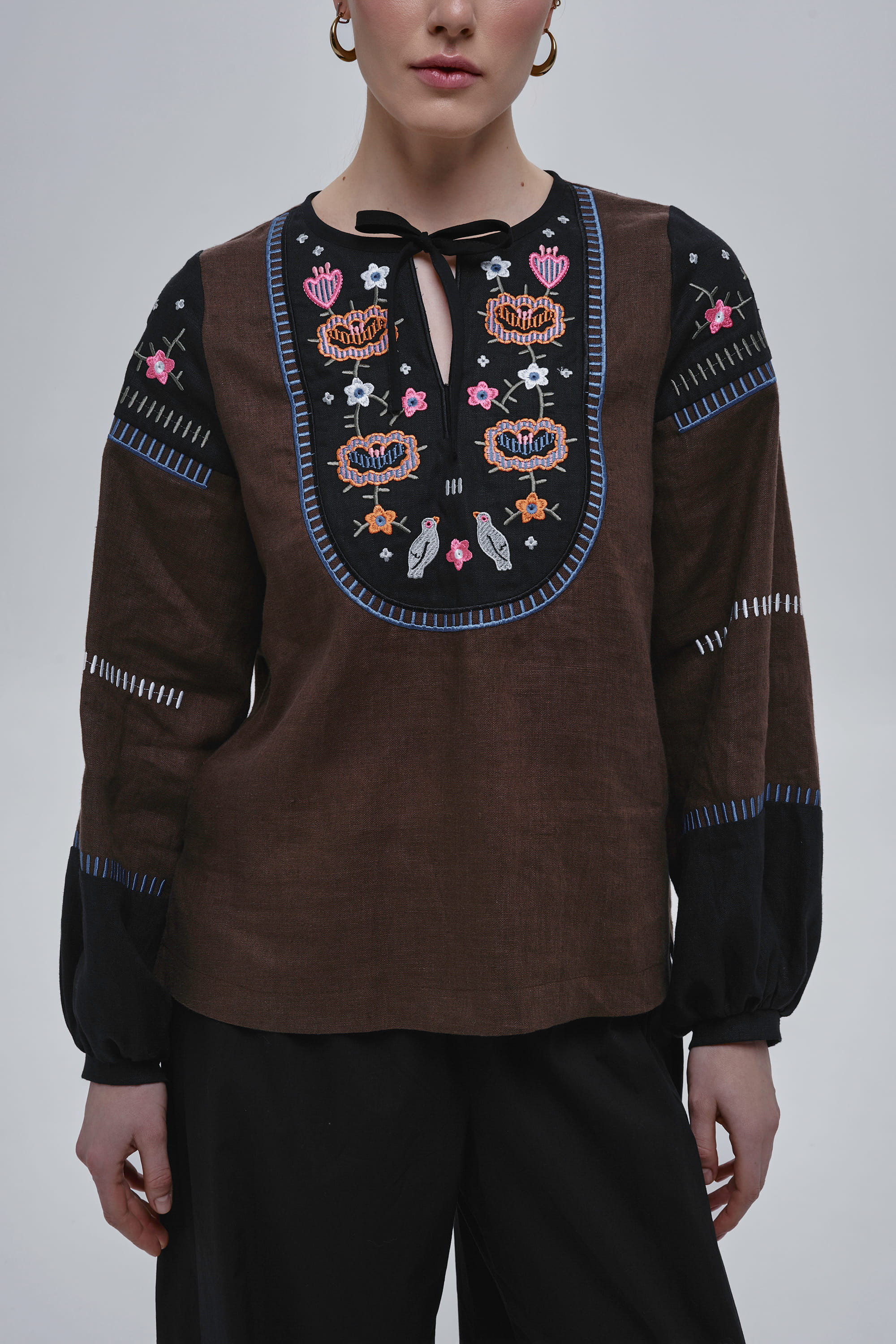Embroidered brown linen women’s blouse Malvy | XS | 40-42