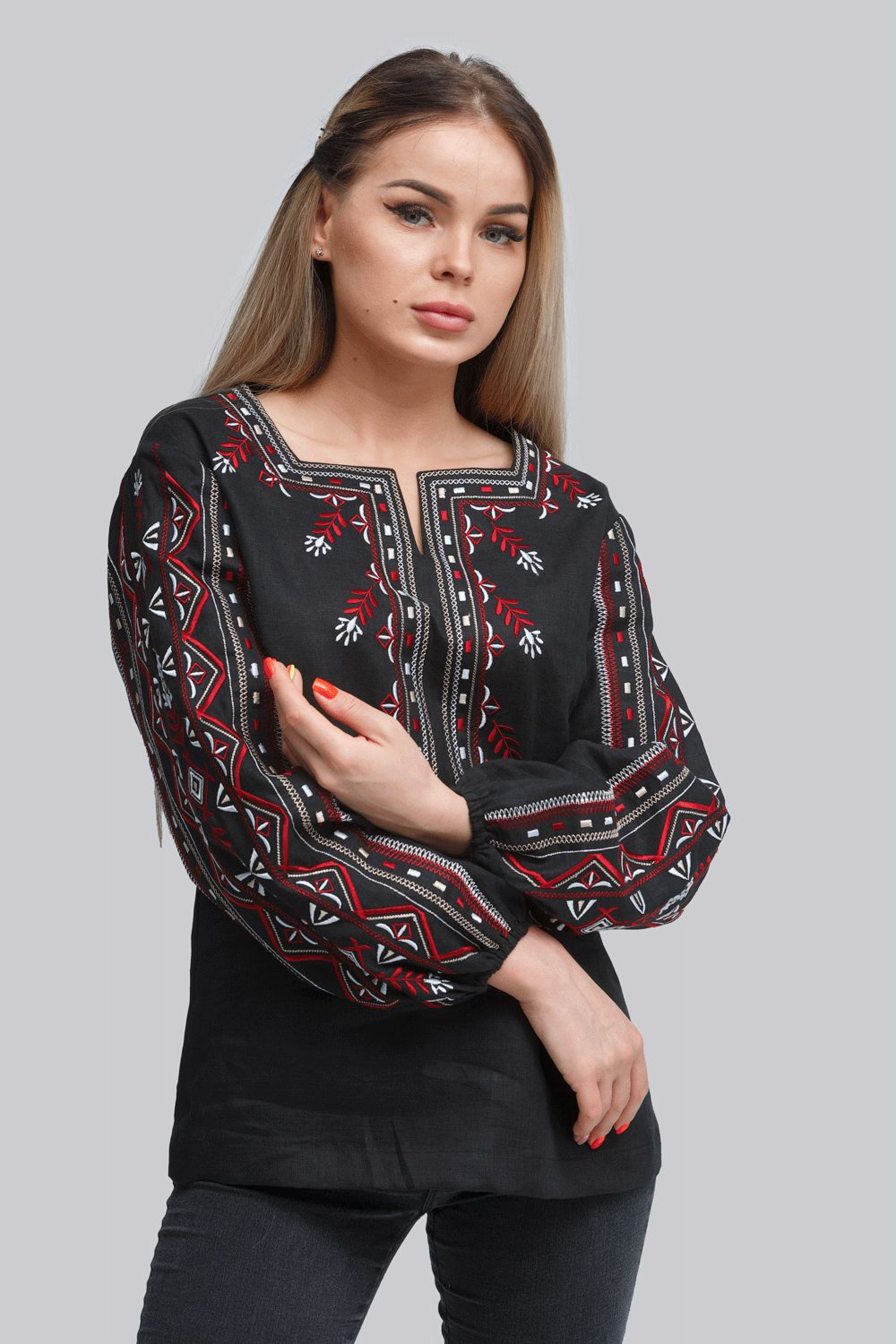 Жіноча вишиванка блуза Black
