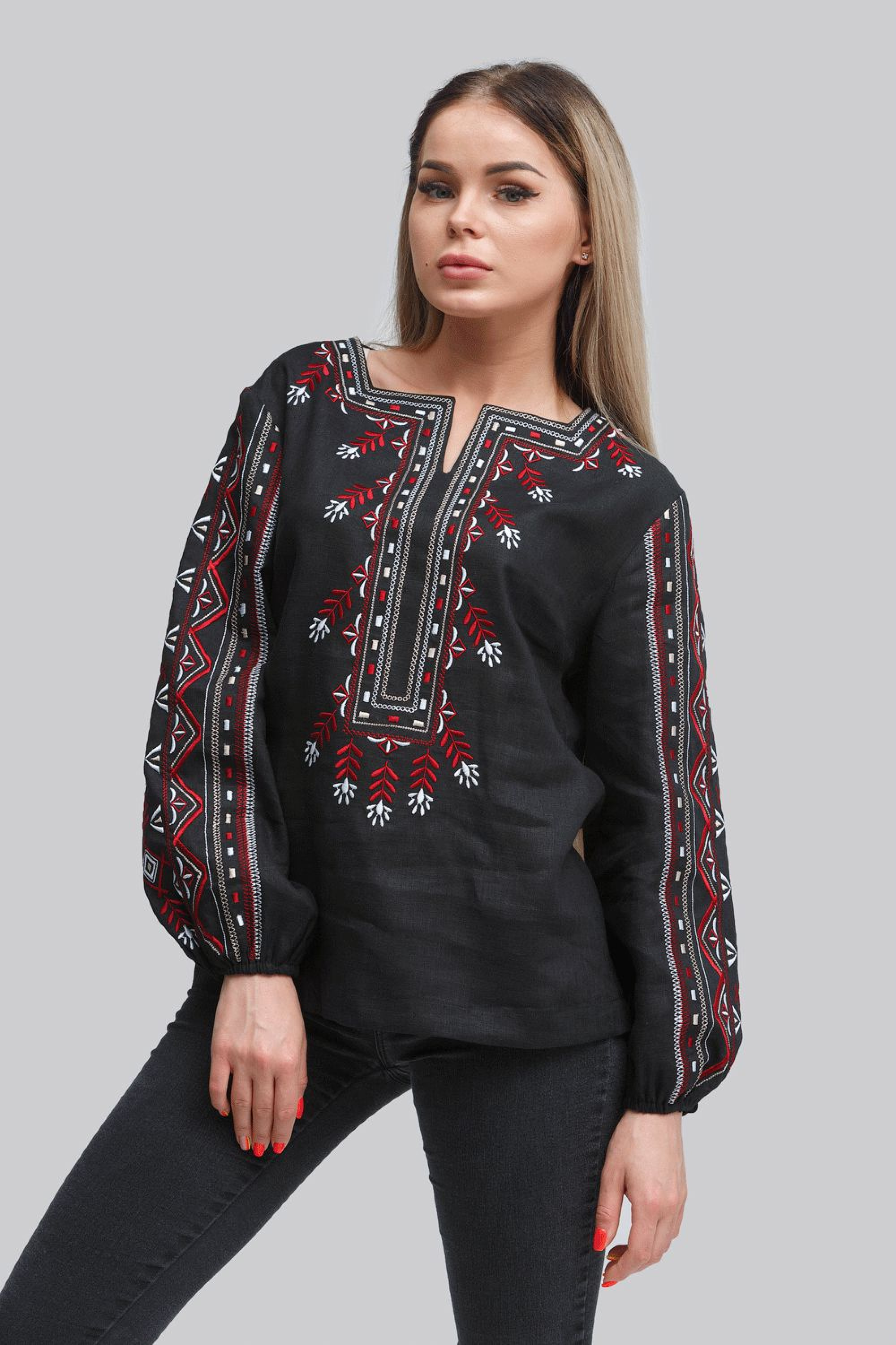 Жіноча вишиванка блуза Black