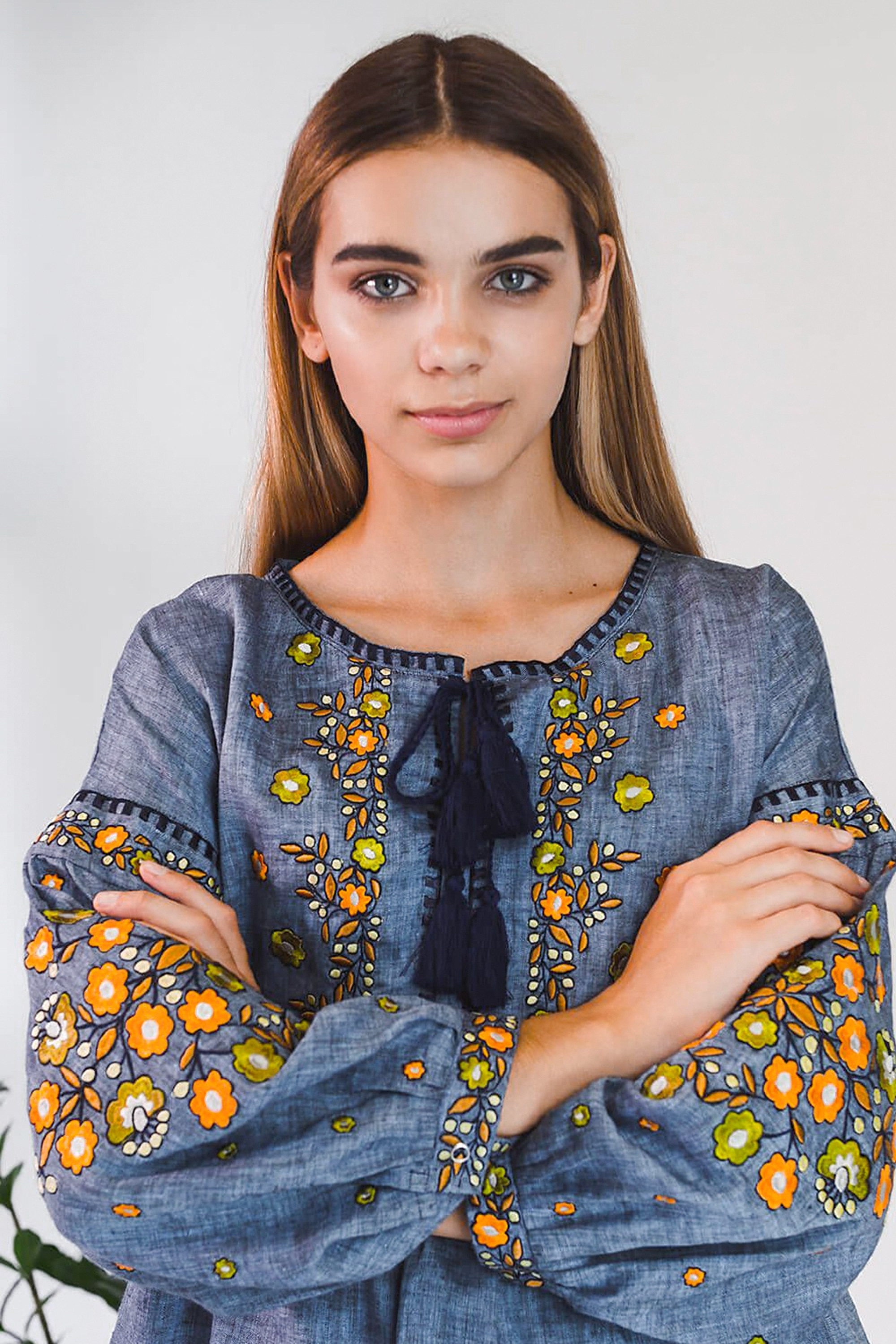 Жіноча вишиванка блуза Denim