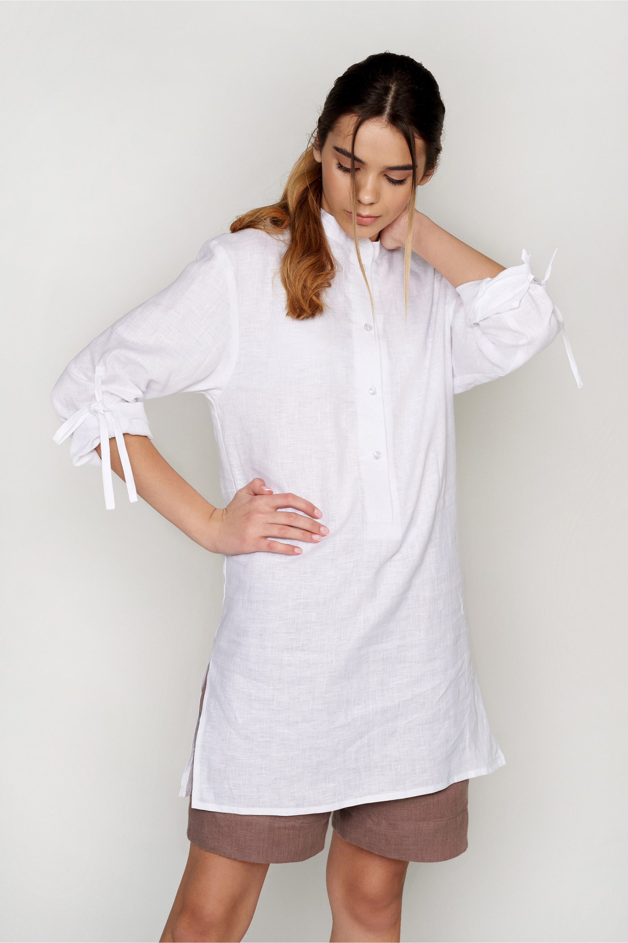 Women's white tunic White Women's white tunic White