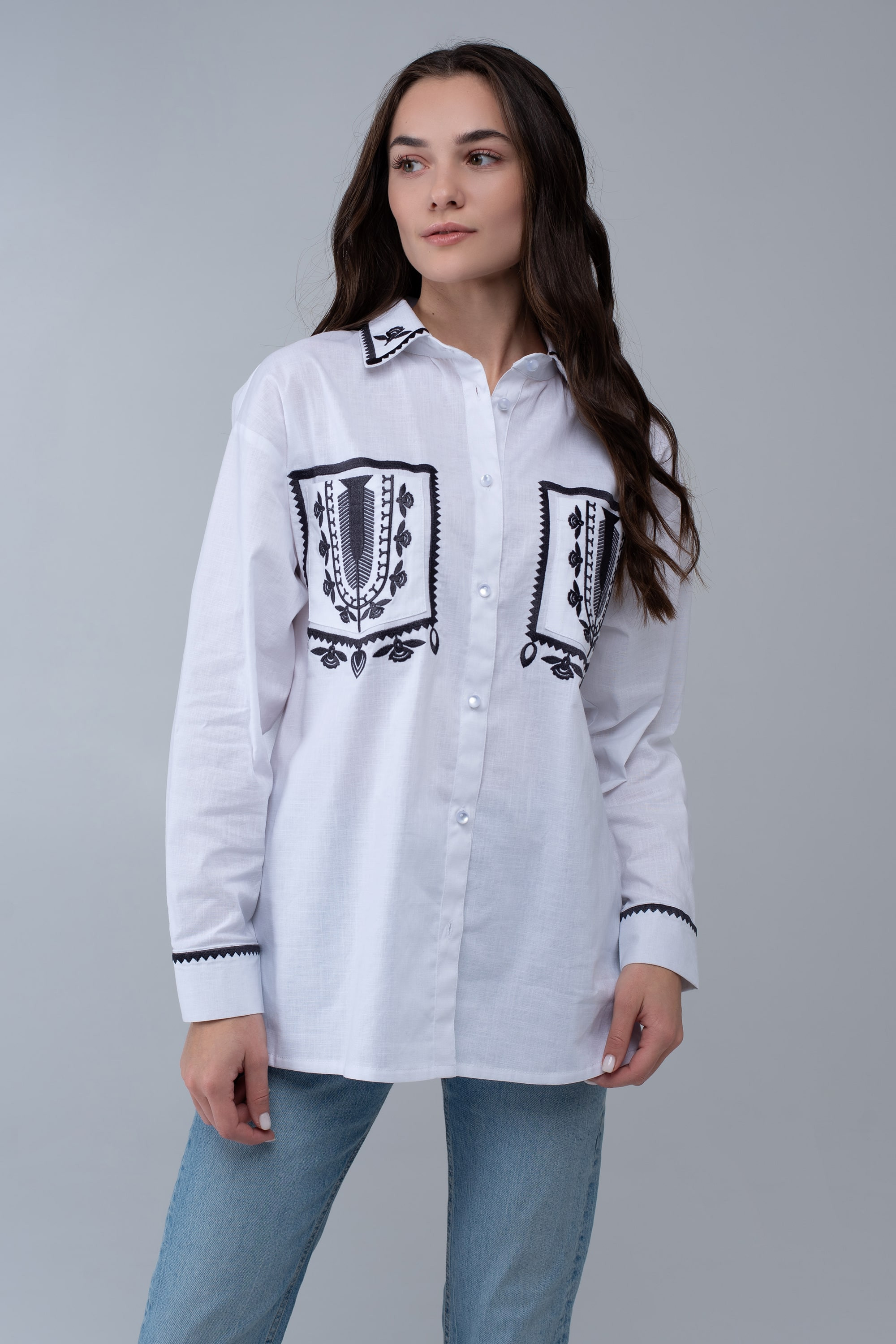 Жіноча вишита сорочка White