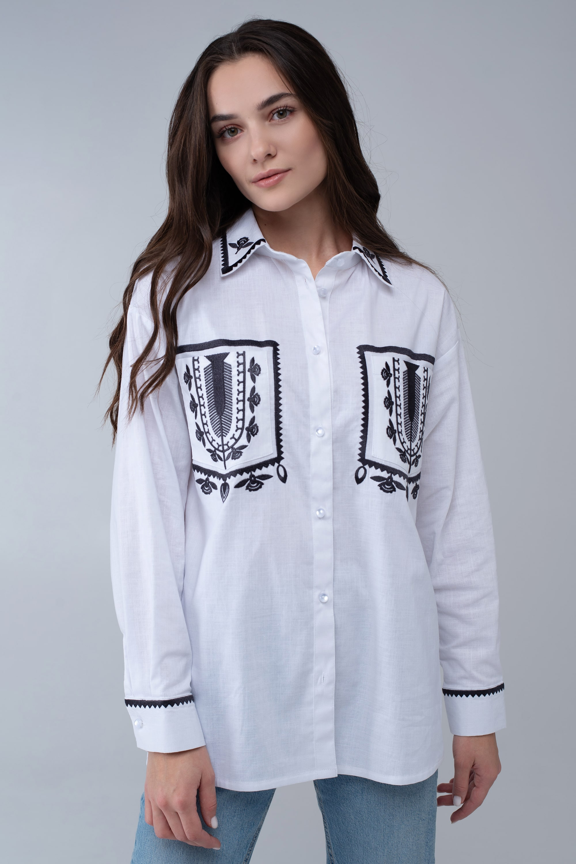 Жіноча вишита сорочка White