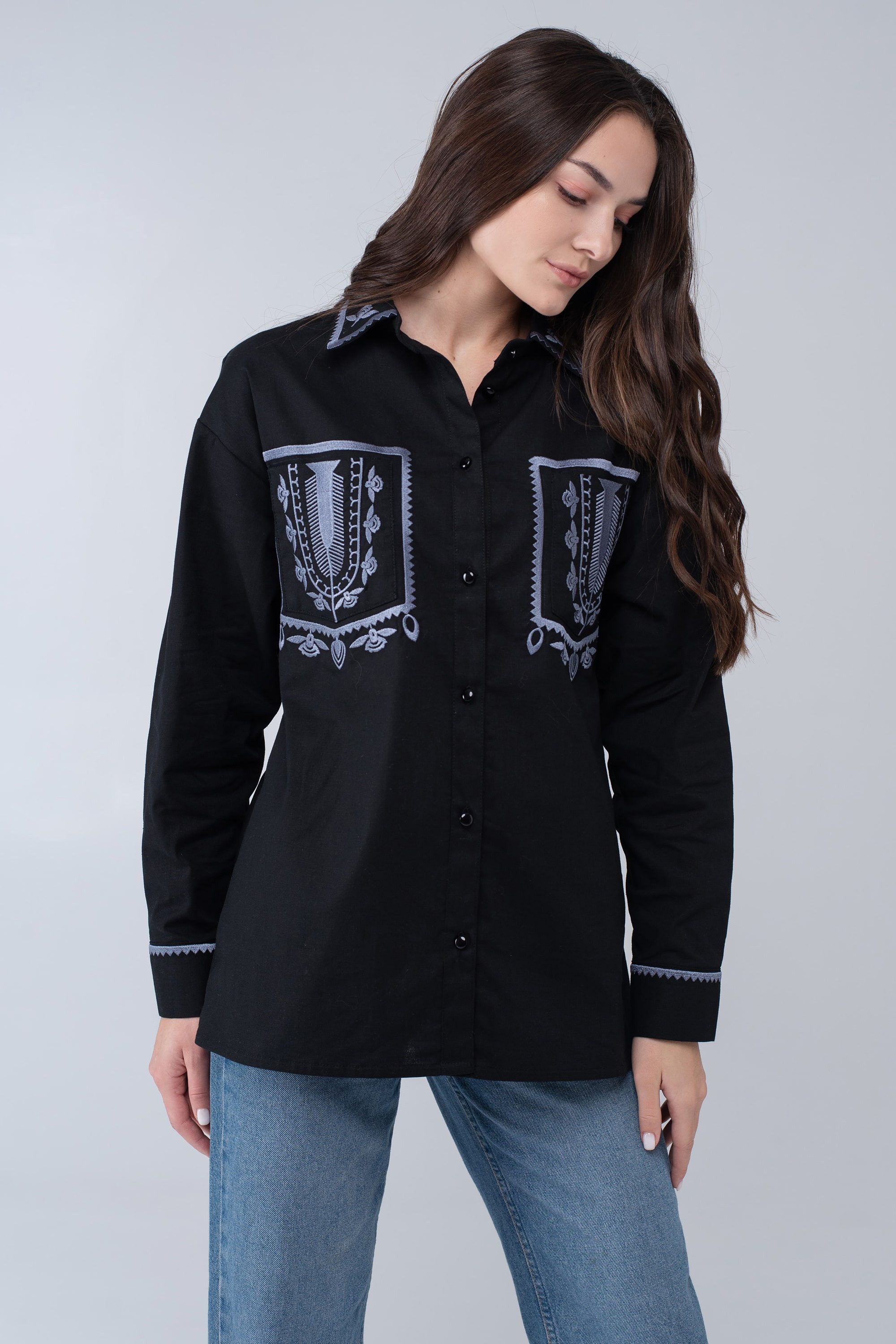 Women's embroidered shirt Black