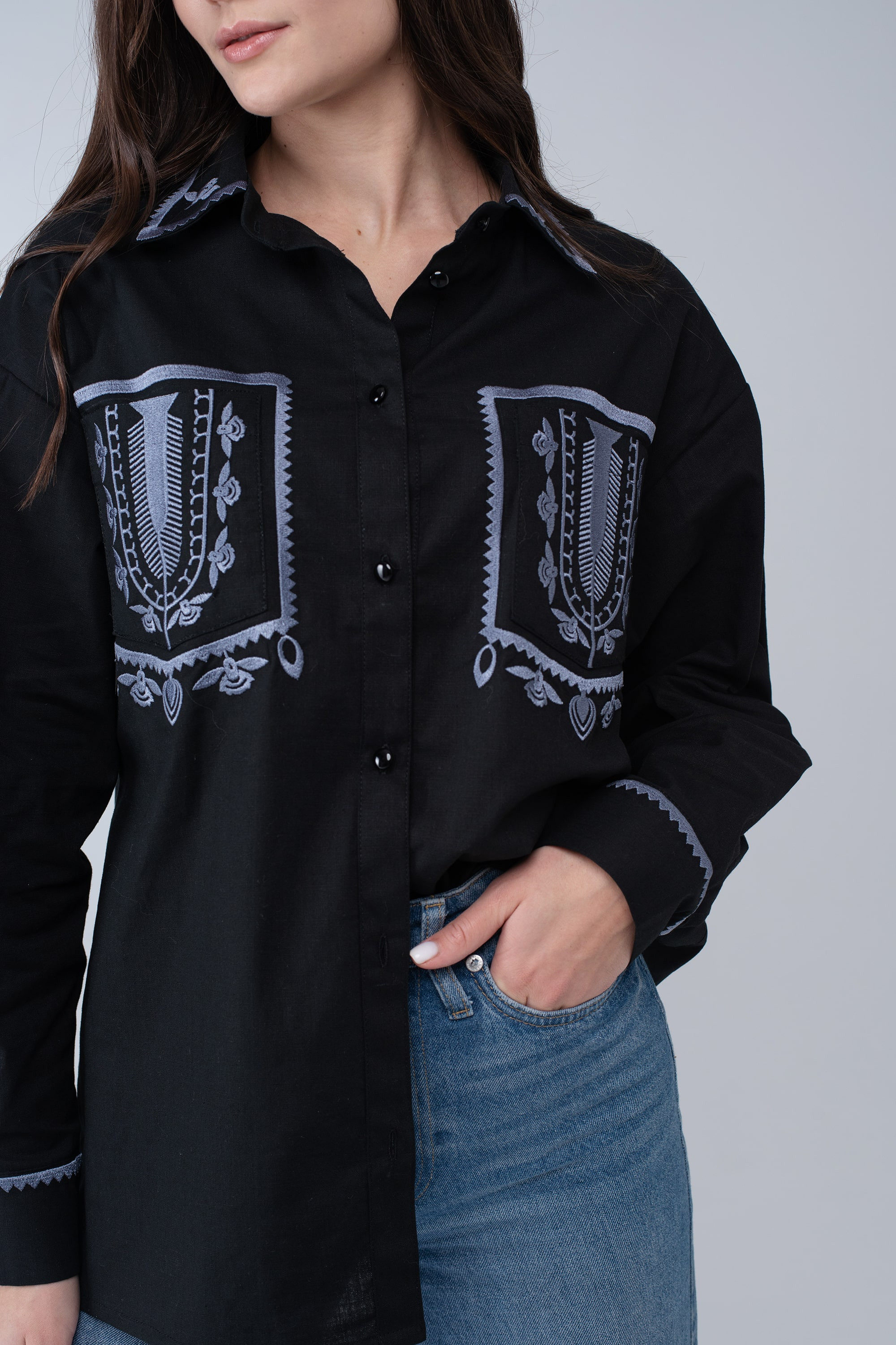 Жіноча вишита сорочка Black