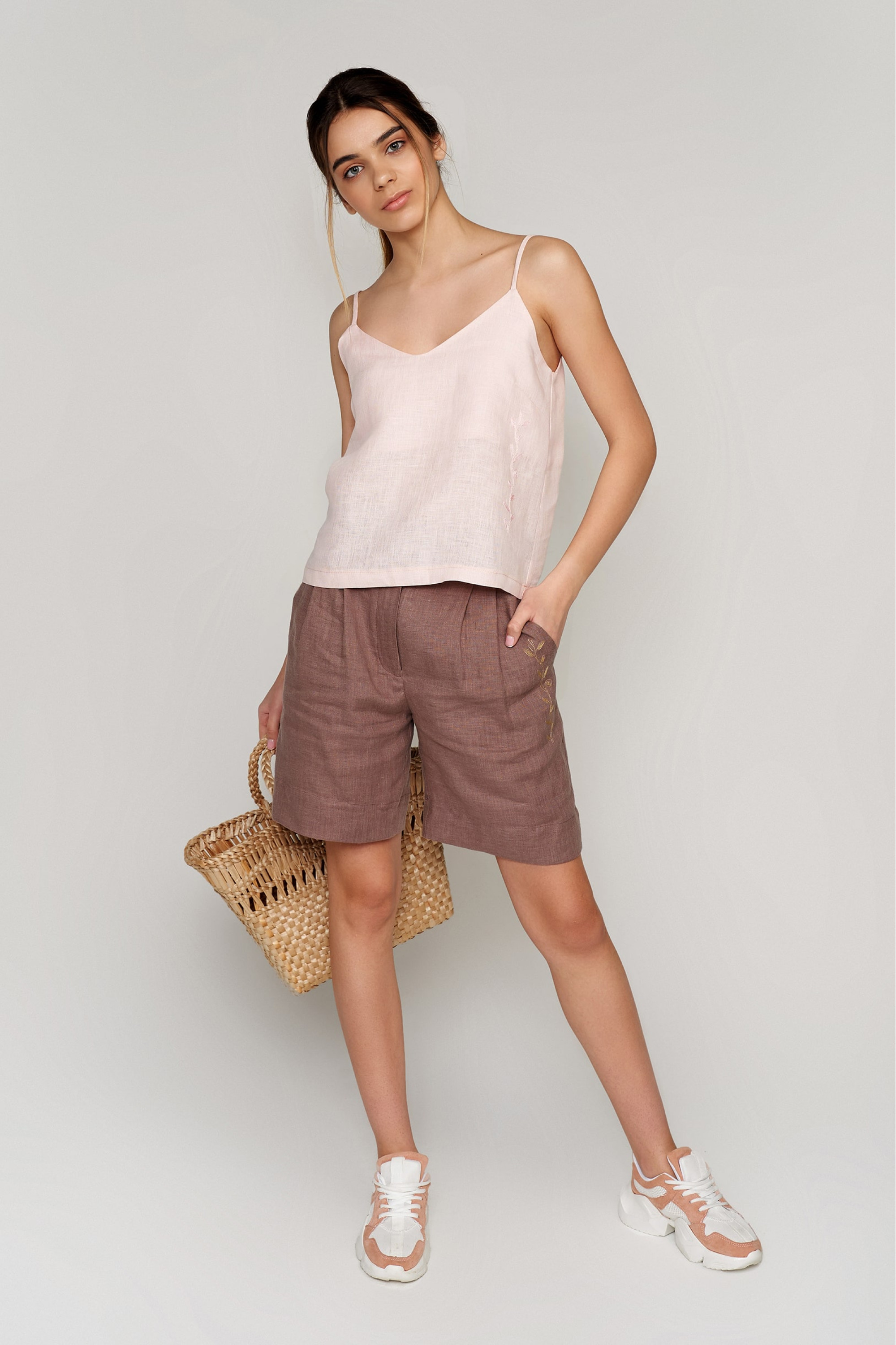 Women's pink T-shirt on straps