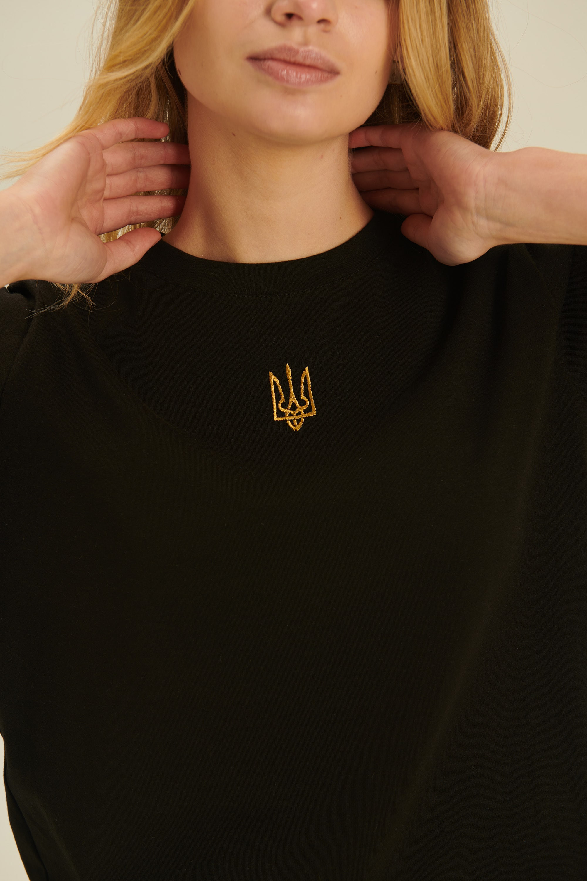 Women's embroidered T-shirt with the coat of arms of Ukraine 3