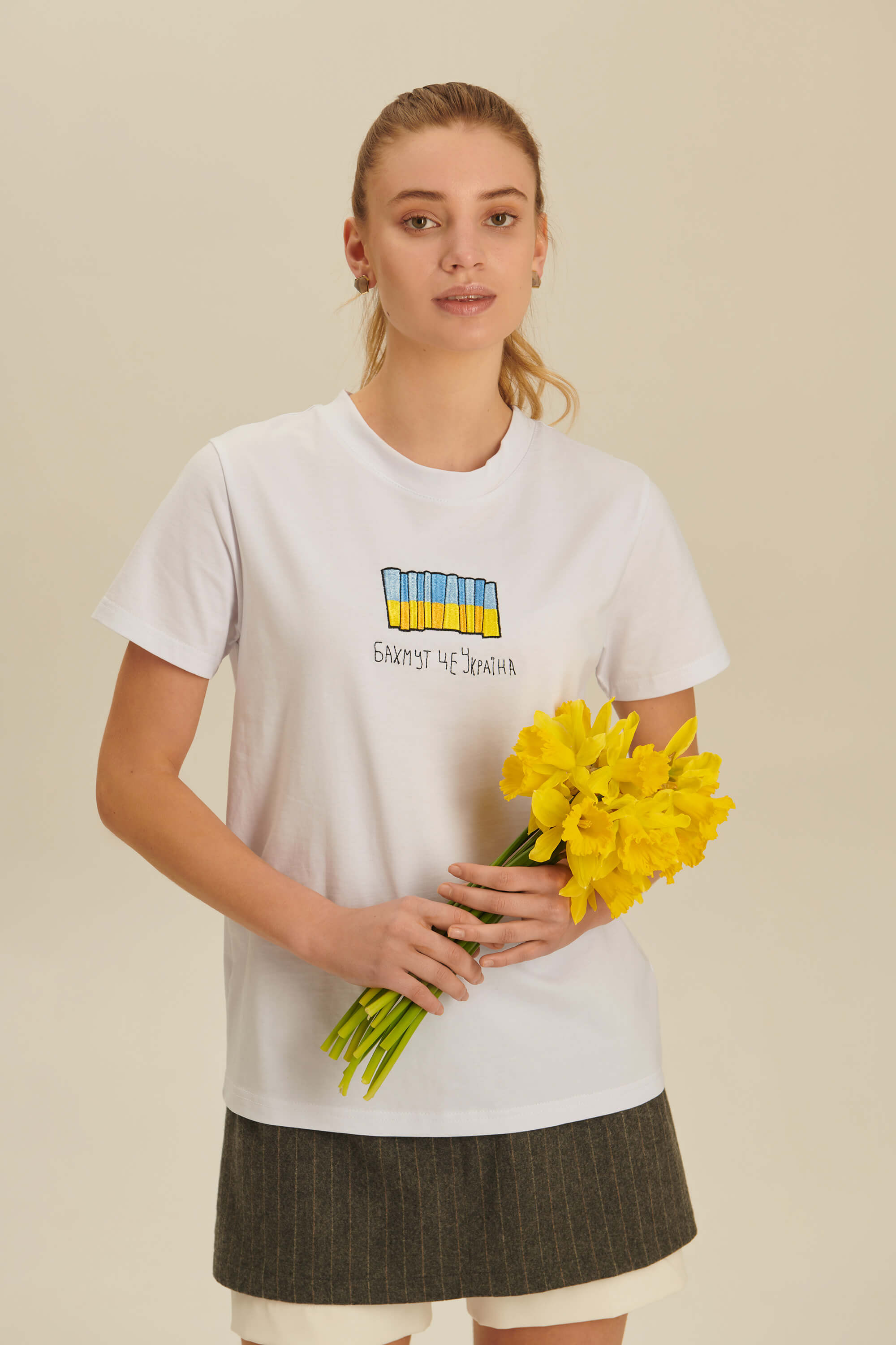 Woman embroidered T-shirt Fortress Bakhmut 3