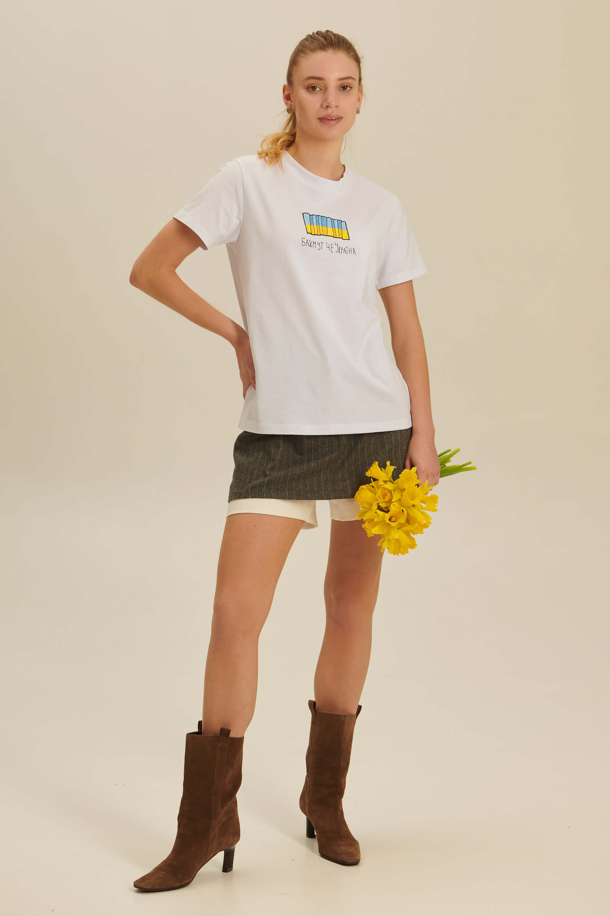 Woman embroidered T-shirt Fortress Bakhmut 3