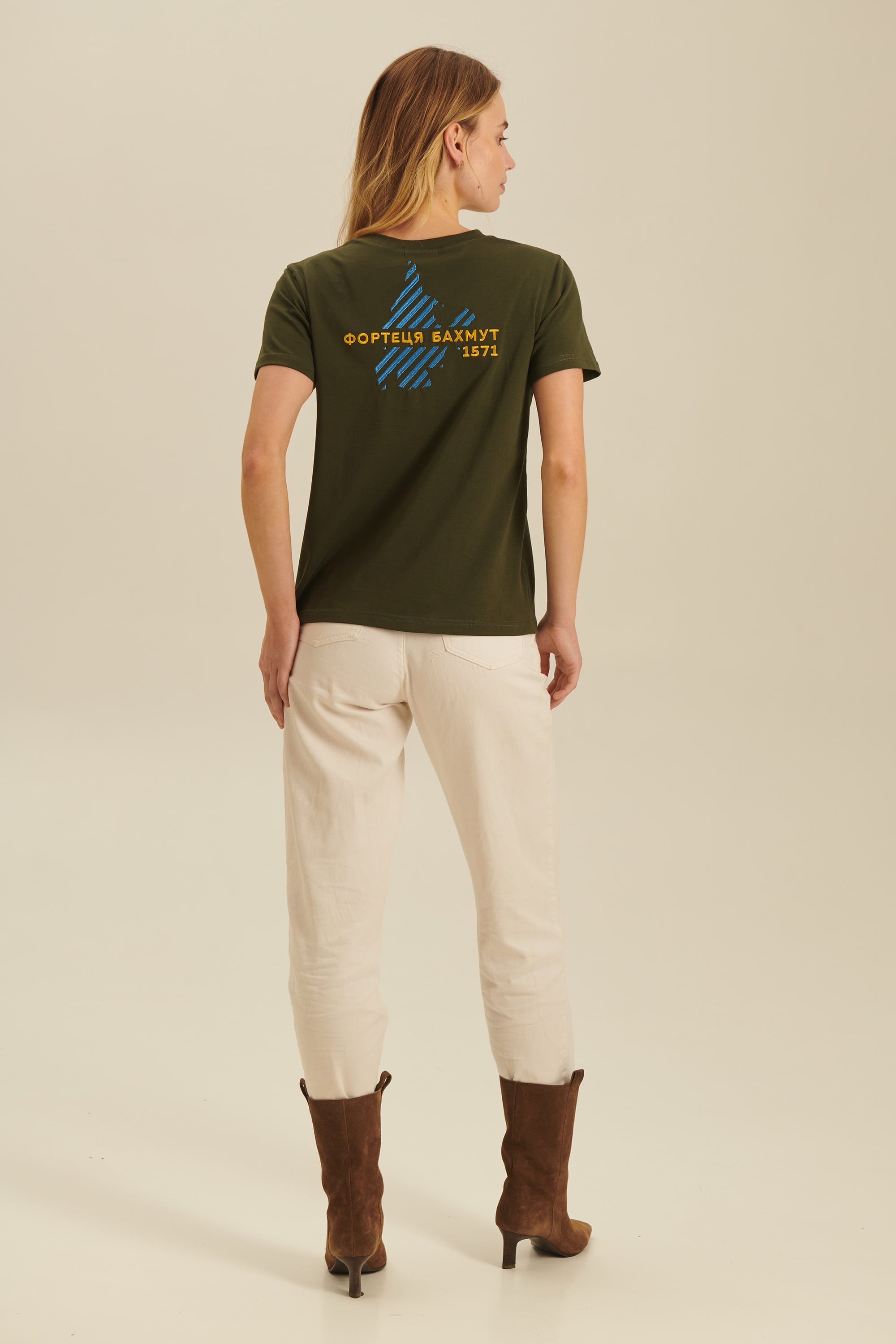 Woman embroidered T-shirt Fortress Bakhmut 1 | XS