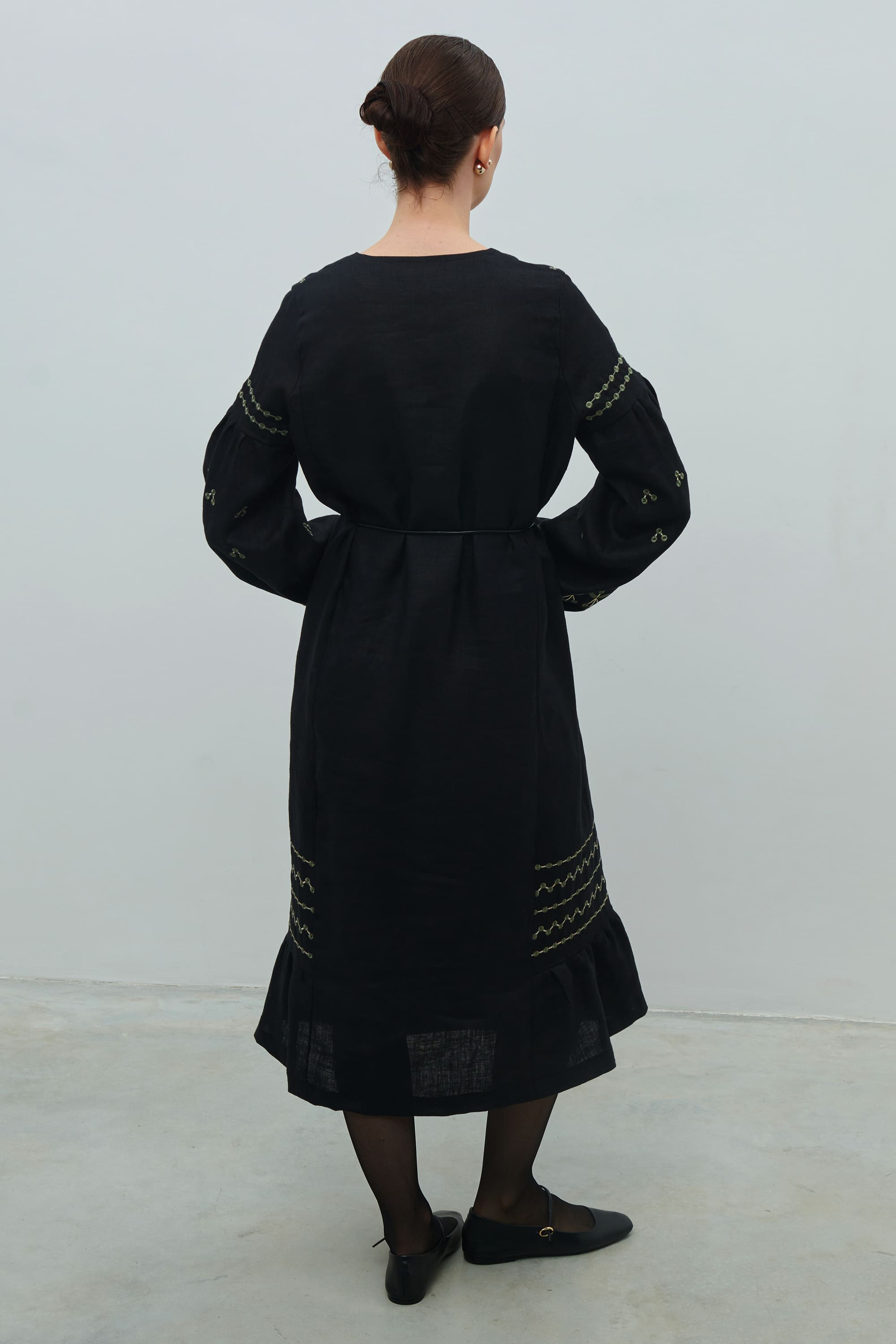 Linen set of dress and vest "Wreath"
