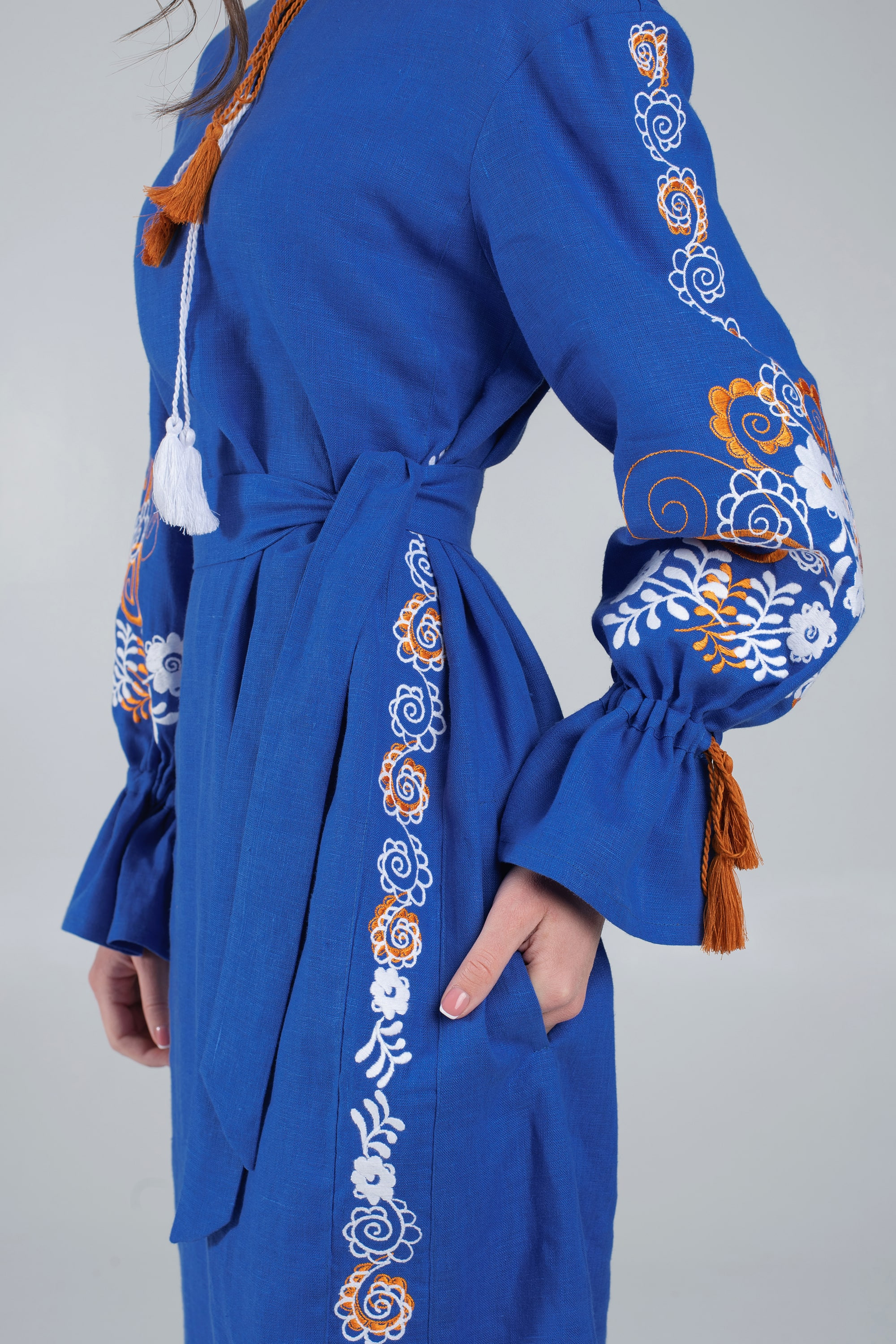 Women's embroidered dress blue Women's embroidered dress blue